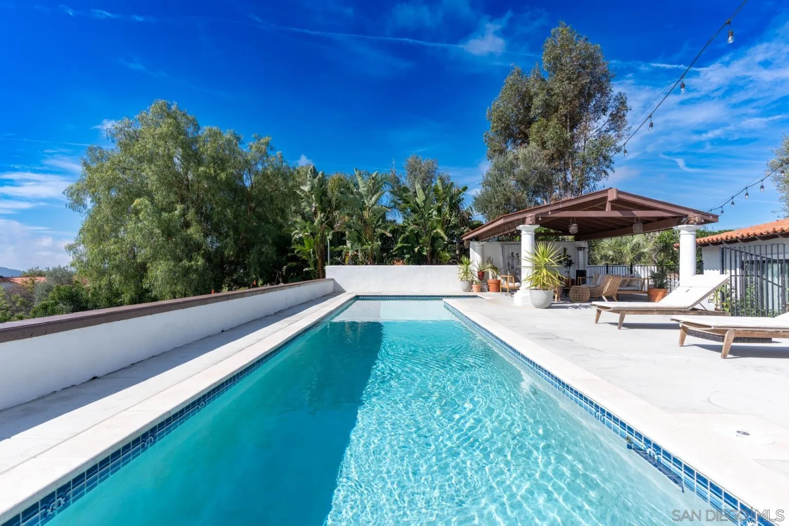 https://cdn.realtyfeed.com/cdn/127/260006015/93e35bccb664ca1336aeabaff5282f43.webp