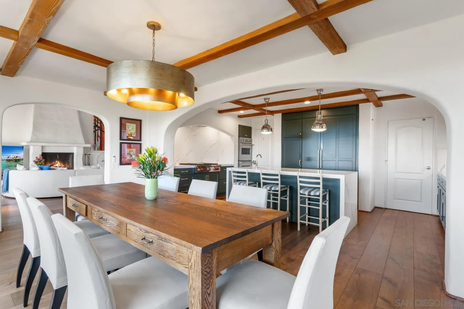 https://cdn.realtyfeed.com/cdn/127/260006015/a819333fc533bd2910bf1e8fe27d3afb.webp