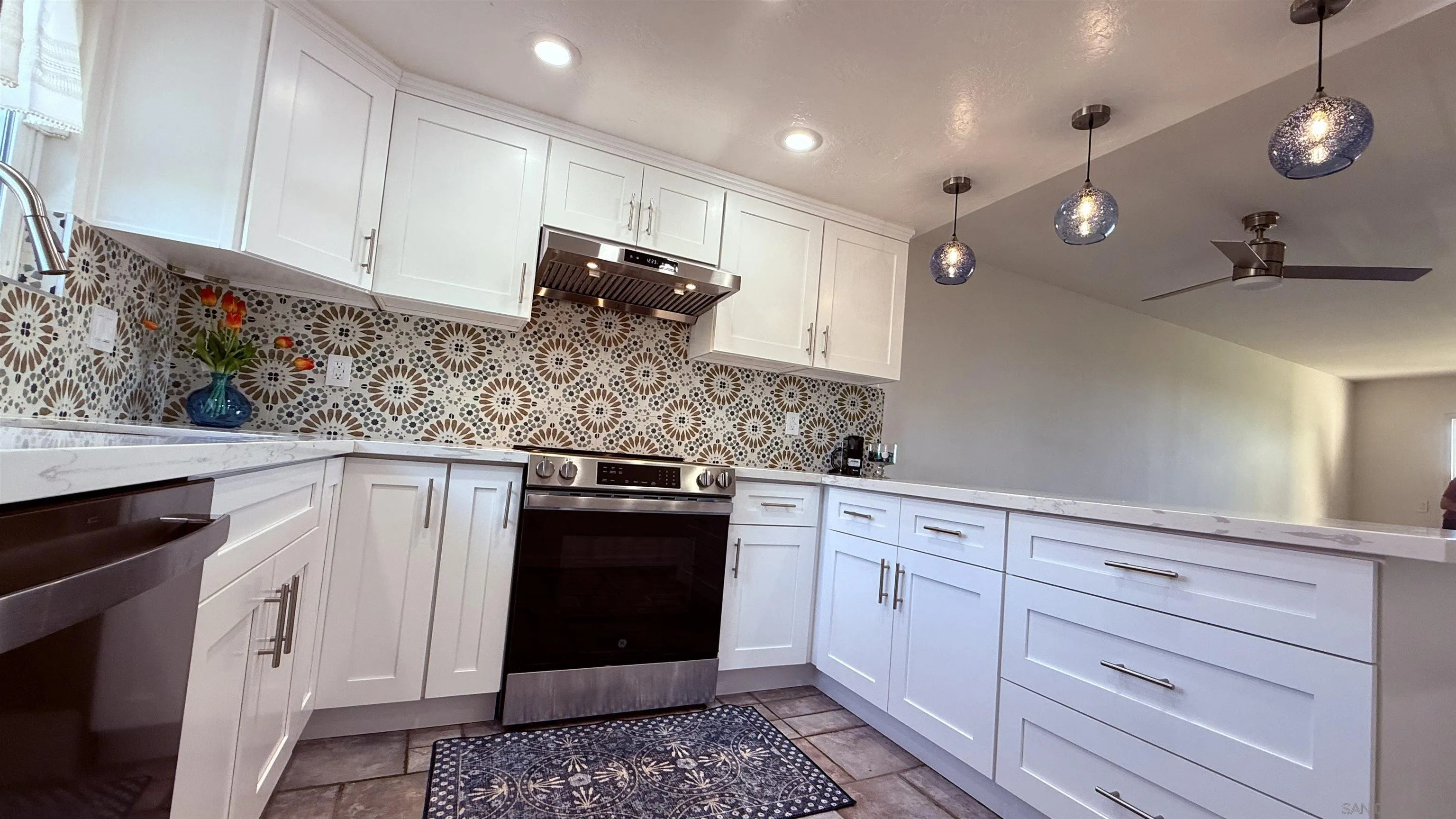 Photo #15: 260006021 Listing: Photo #15