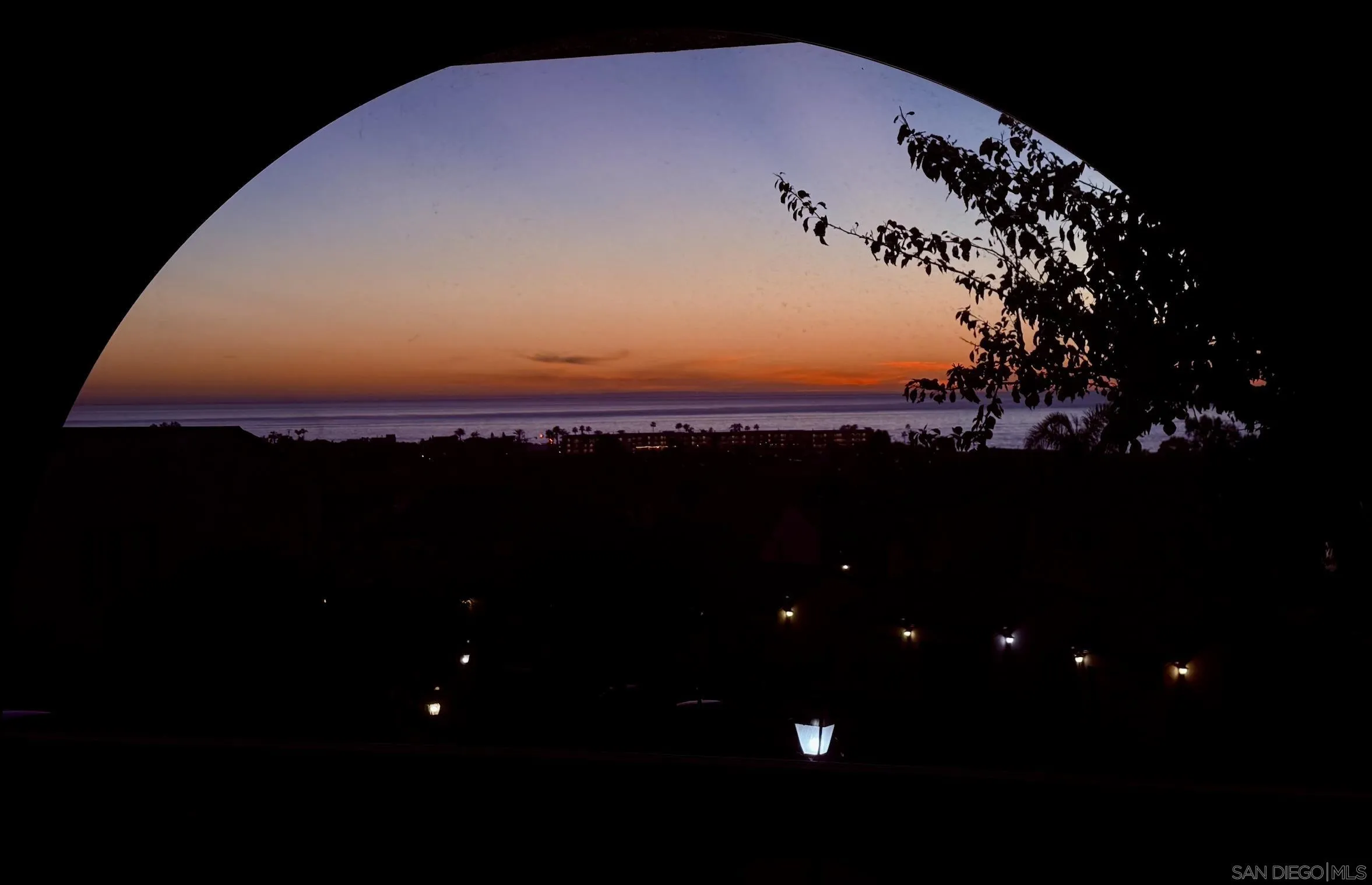 Photo #4: 260006021 Listing: Photo #4