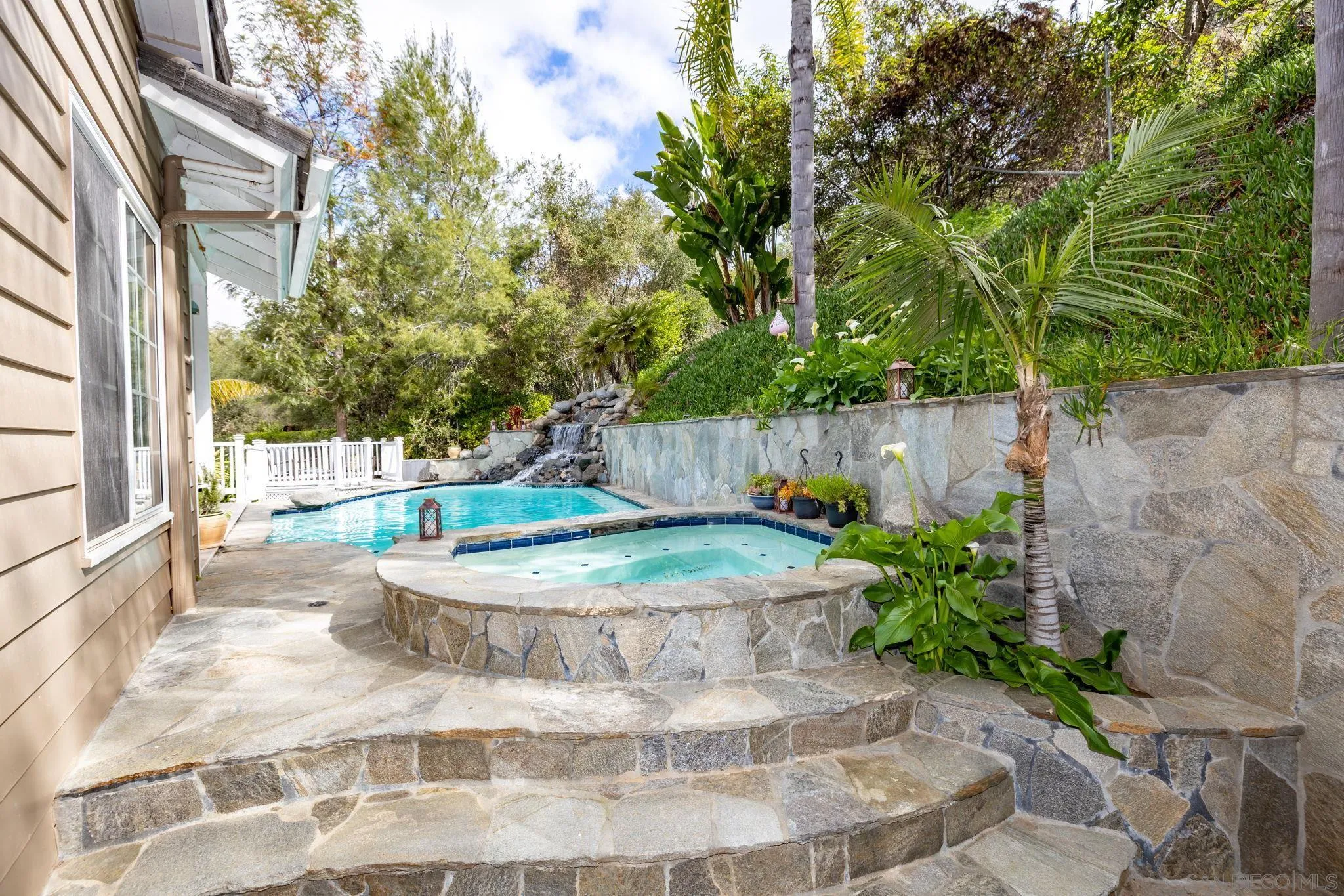 https://cdn.realtyfeed.com/cdn/127/260006022/178e524069f6523cf0e9cc99e20f544a.webp