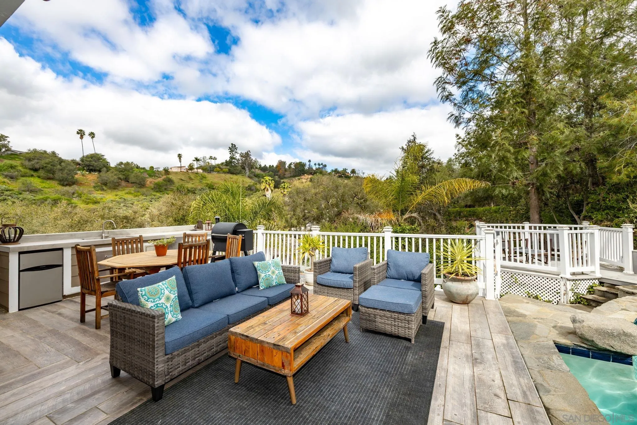 https://cdn.realtyfeed.com/cdn/127/260006022/1aba33169d589ae4c248b7927428775c.webp