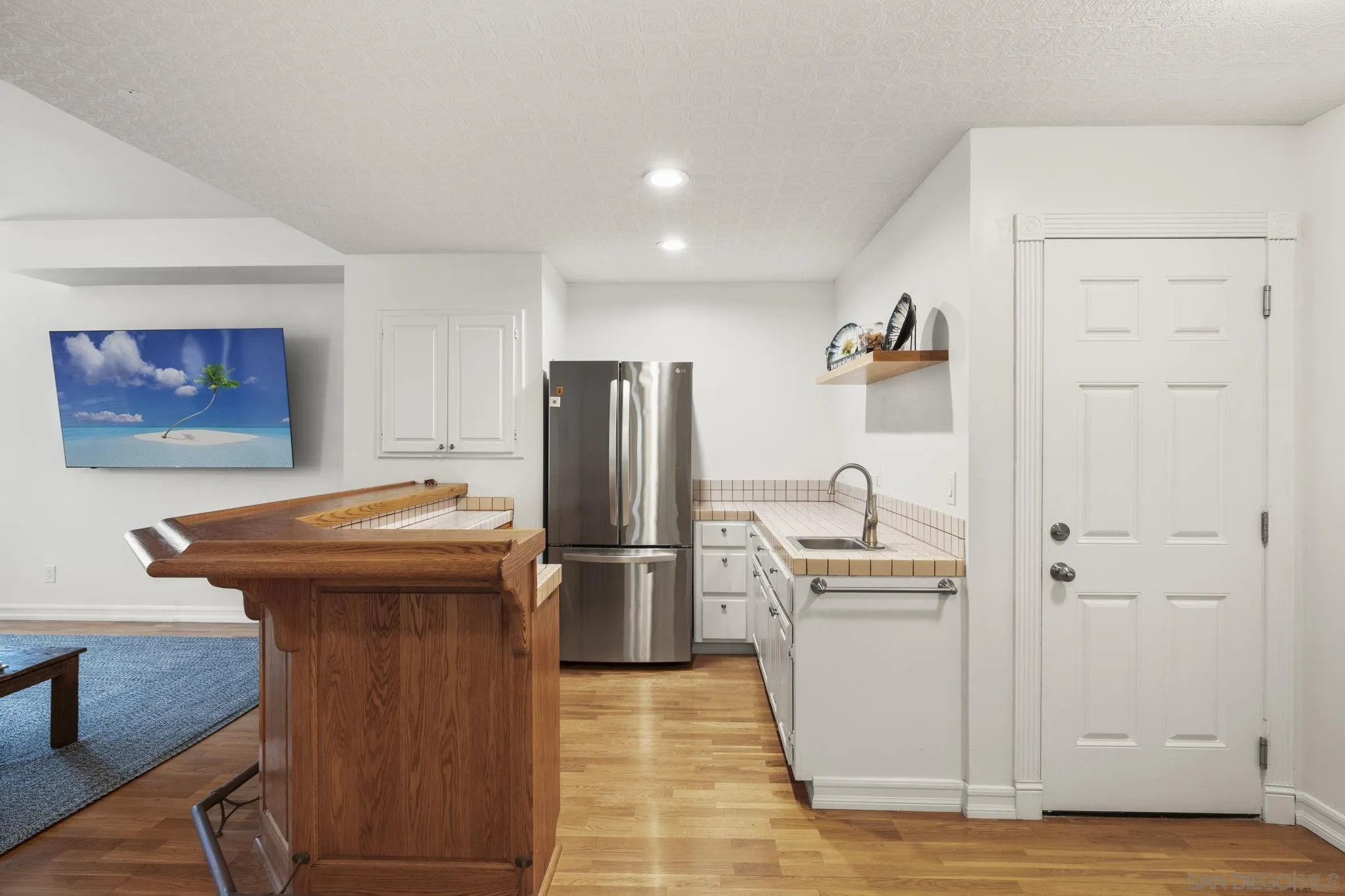 https://cdn.realtyfeed.com/cdn/127/260006022/730ed97ef6a40322127eae54a7c56205.webp