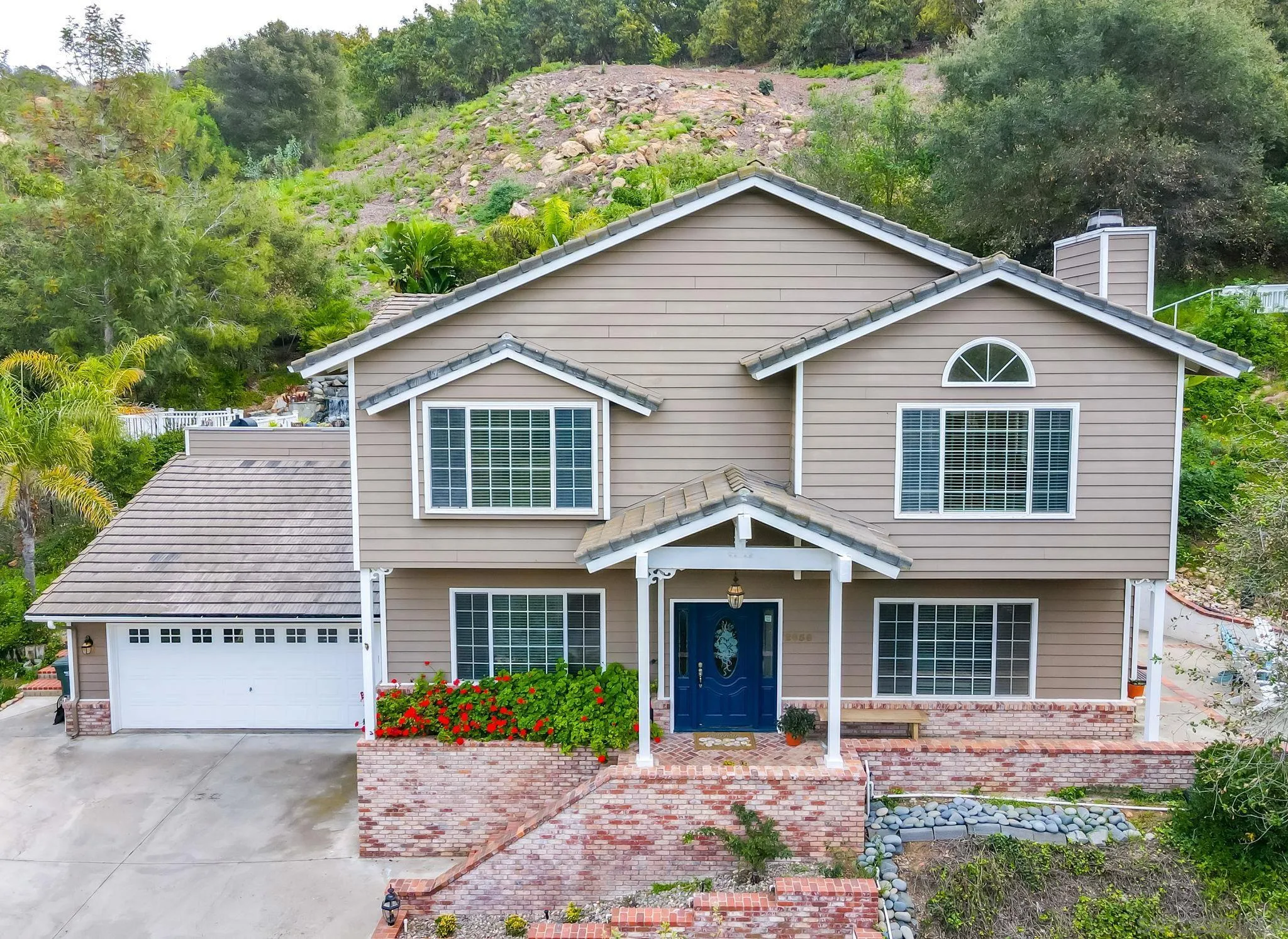 https://cdn.realtyfeed.com/cdn/127/260006022/a3a2b331c68ba0ea97b11f37a80e394d.webp