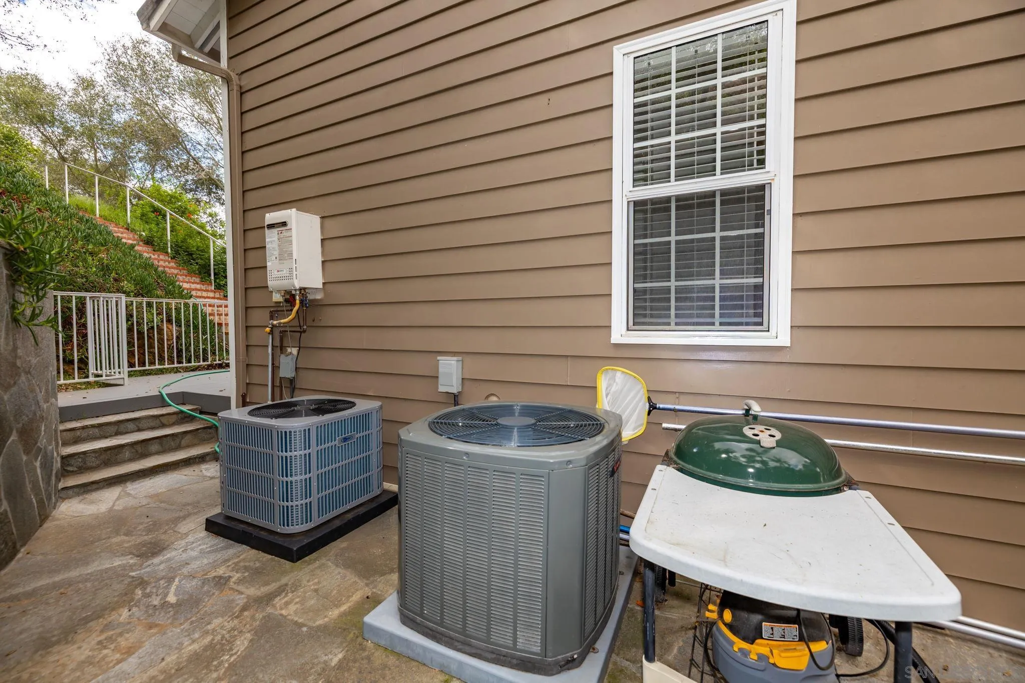 https://cdn.realtyfeed.com/cdn/127/260006022/db21fa900d2effe36e7ef7088283ecae.webp