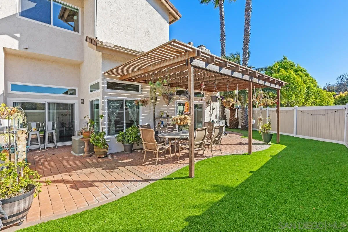 https://cdn.realtyfeed.com/cdn/127/260006023/33727f741e0c4911bd2b02916a7eaf83.webp