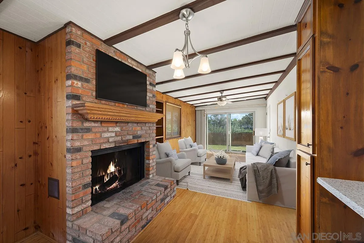 https://cdn.realtyfeed.com/cdn/127/260006028/ed79a71f8aeffe34819958af3db90282.webp