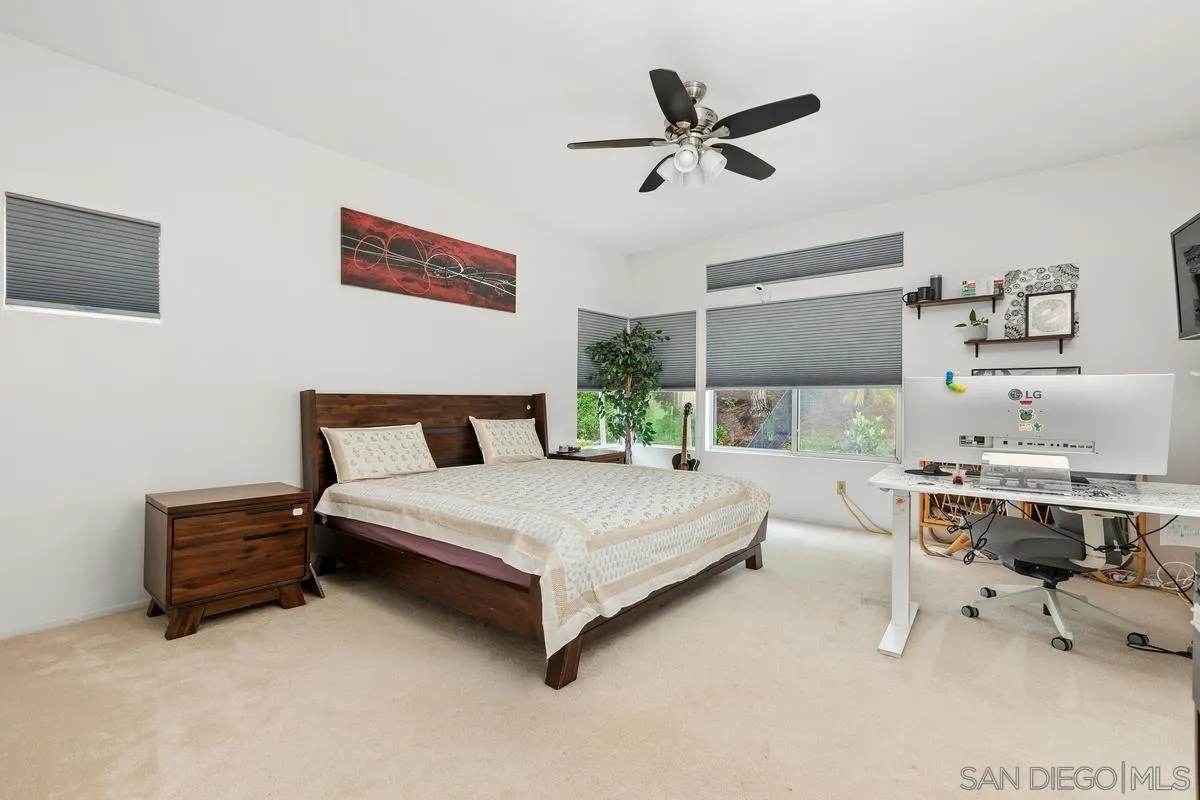 https://cdn.realtyfeed.com/cdn/127/260006033/cd73974634769734f86f9fee2748a183.webp