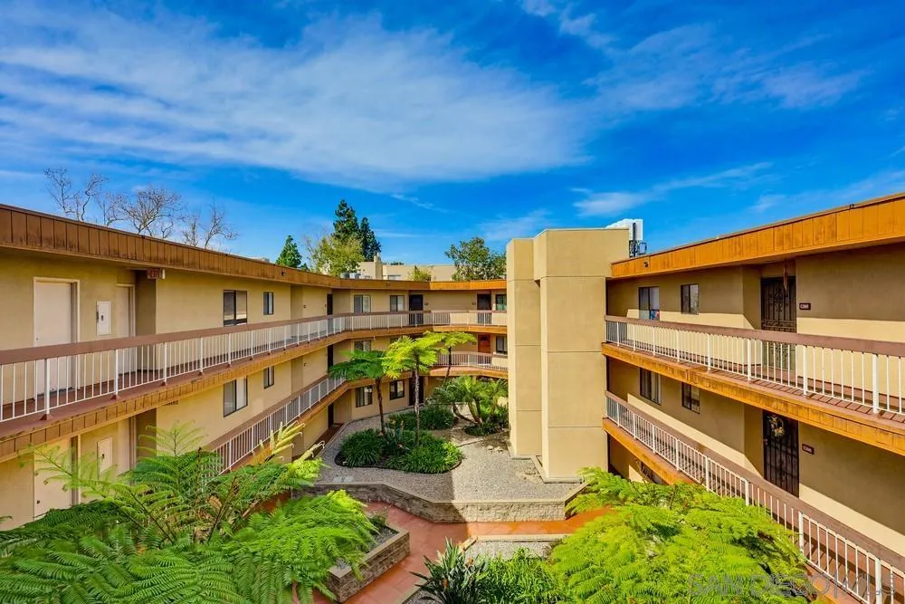 Photo #43: 260006034 Listing: Photo #43