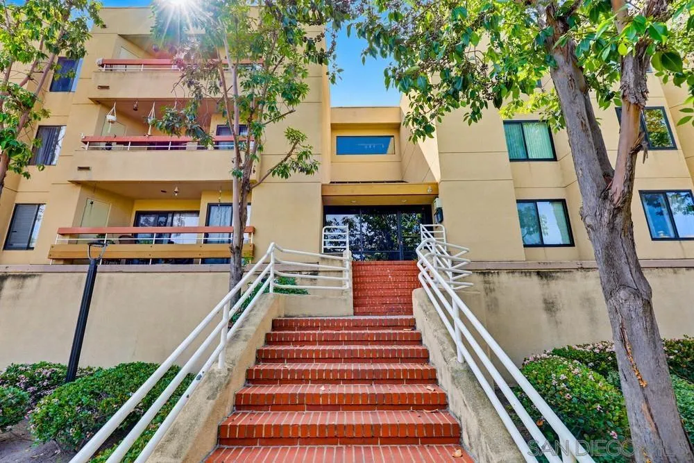 Photo #40: 260006034 Listing: Photo #40