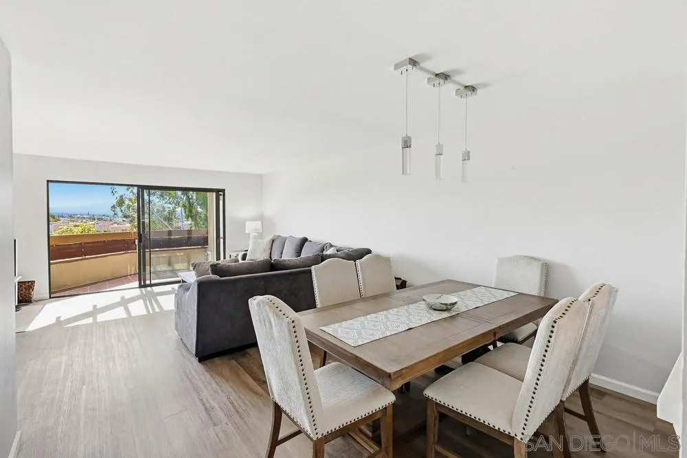 Photo #12: 260006034 Listing: Photo #12