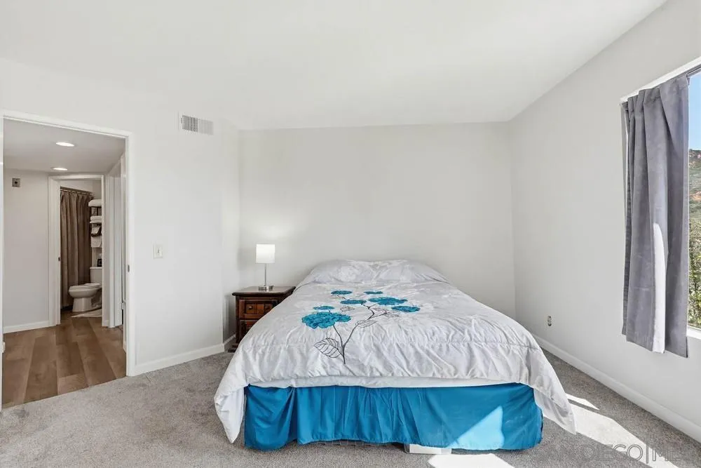 Photo #36: 260006034 Listing: Photo #36