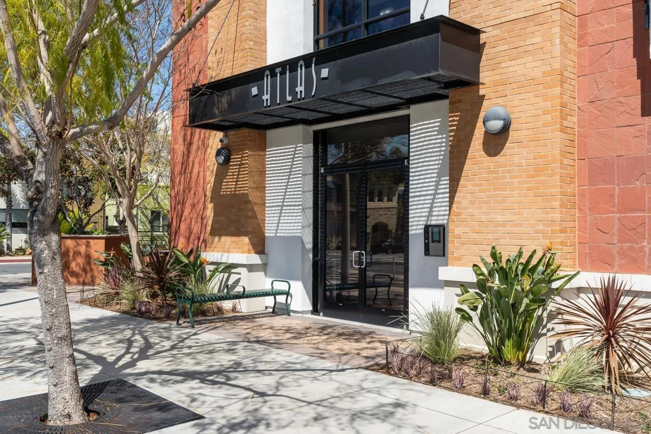 Photo #4: 260006042 Listing: Photo #4