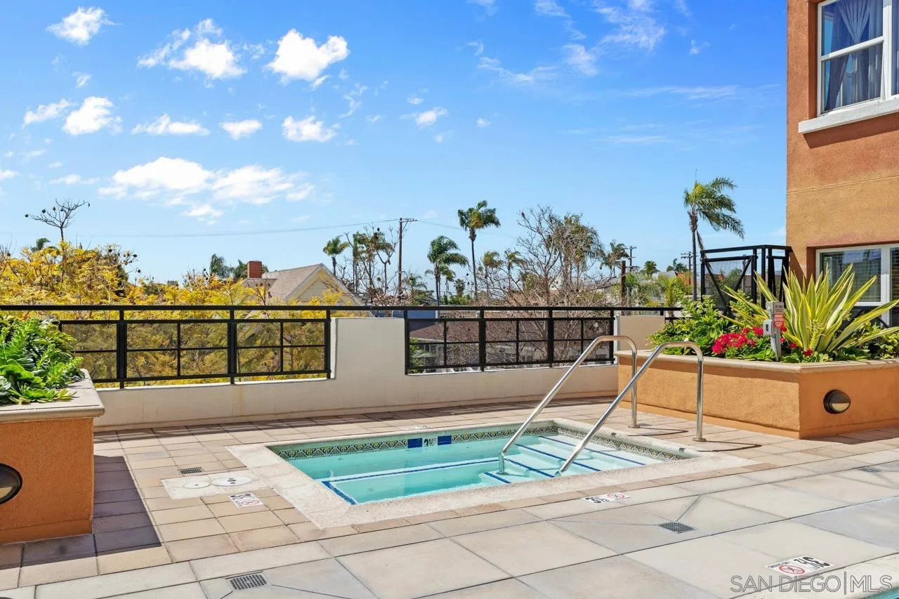 Photo #6: 260006042 Listing: Photo #6