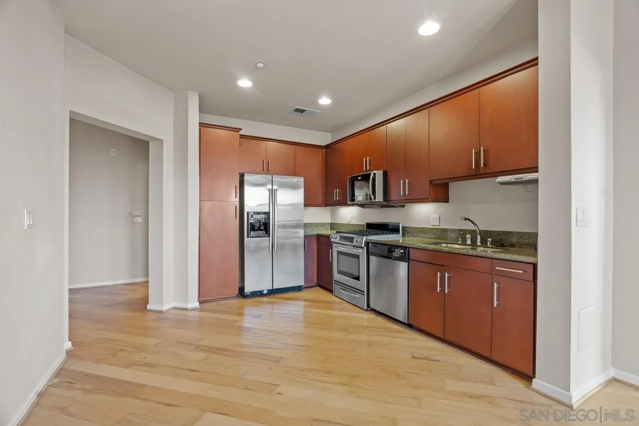 Photo #13: 260006042 Listing: Photo #13