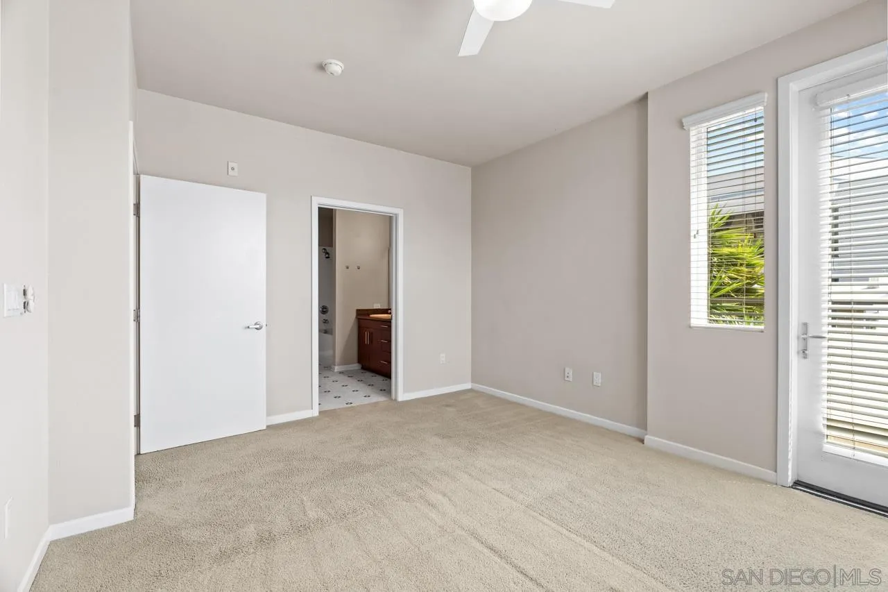Photo #32: 260006042 Listing: Photo #32