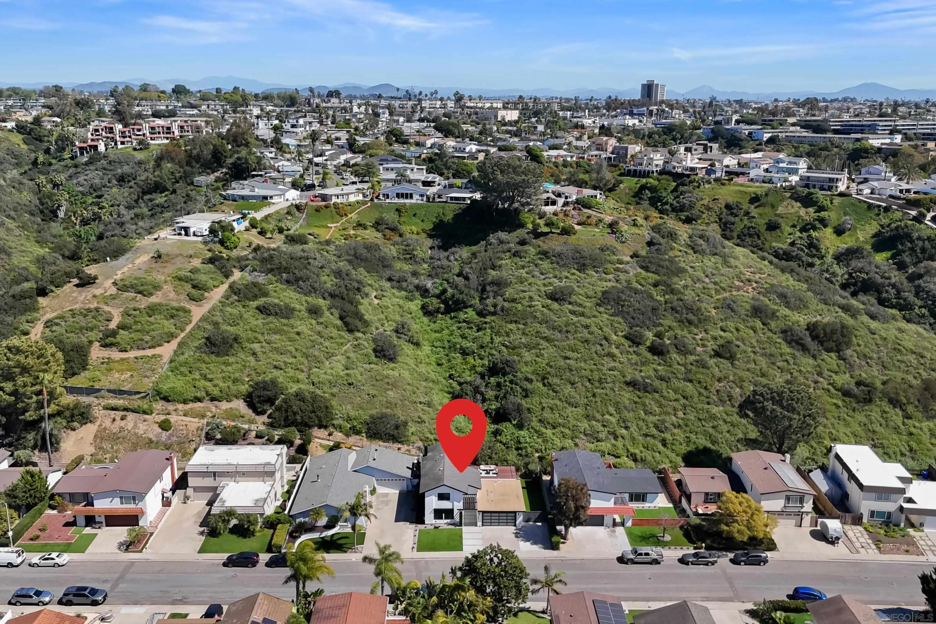 https://cdn.realtyfeed.com/cdn/127/260006044/2f5167eb214f4f39a66ab4028f0975af.webp