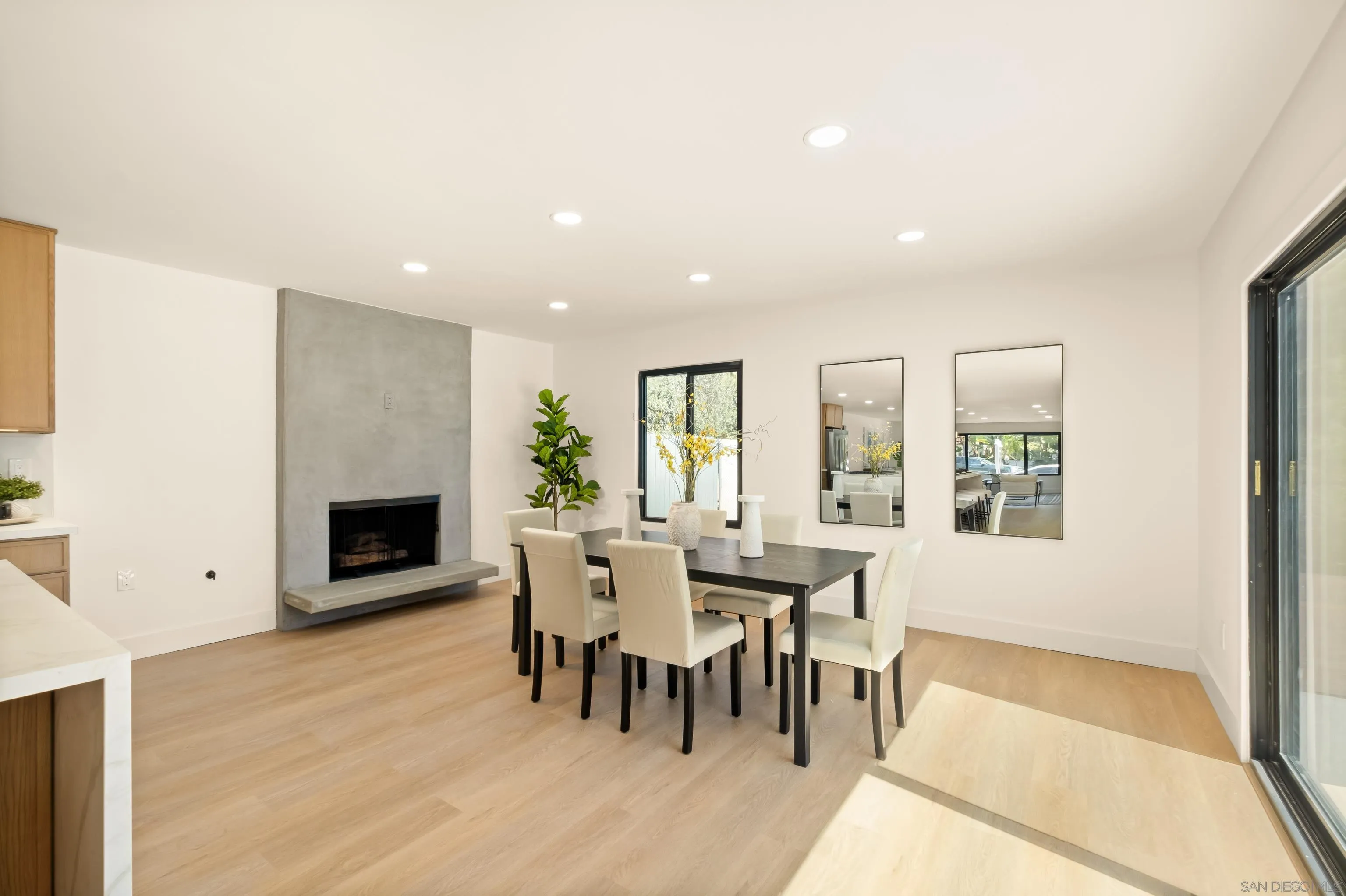 https://cdn.realtyfeed.com/cdn/127/260006044/be5791e2f291584a6a0cef2440d6b0b5.webp