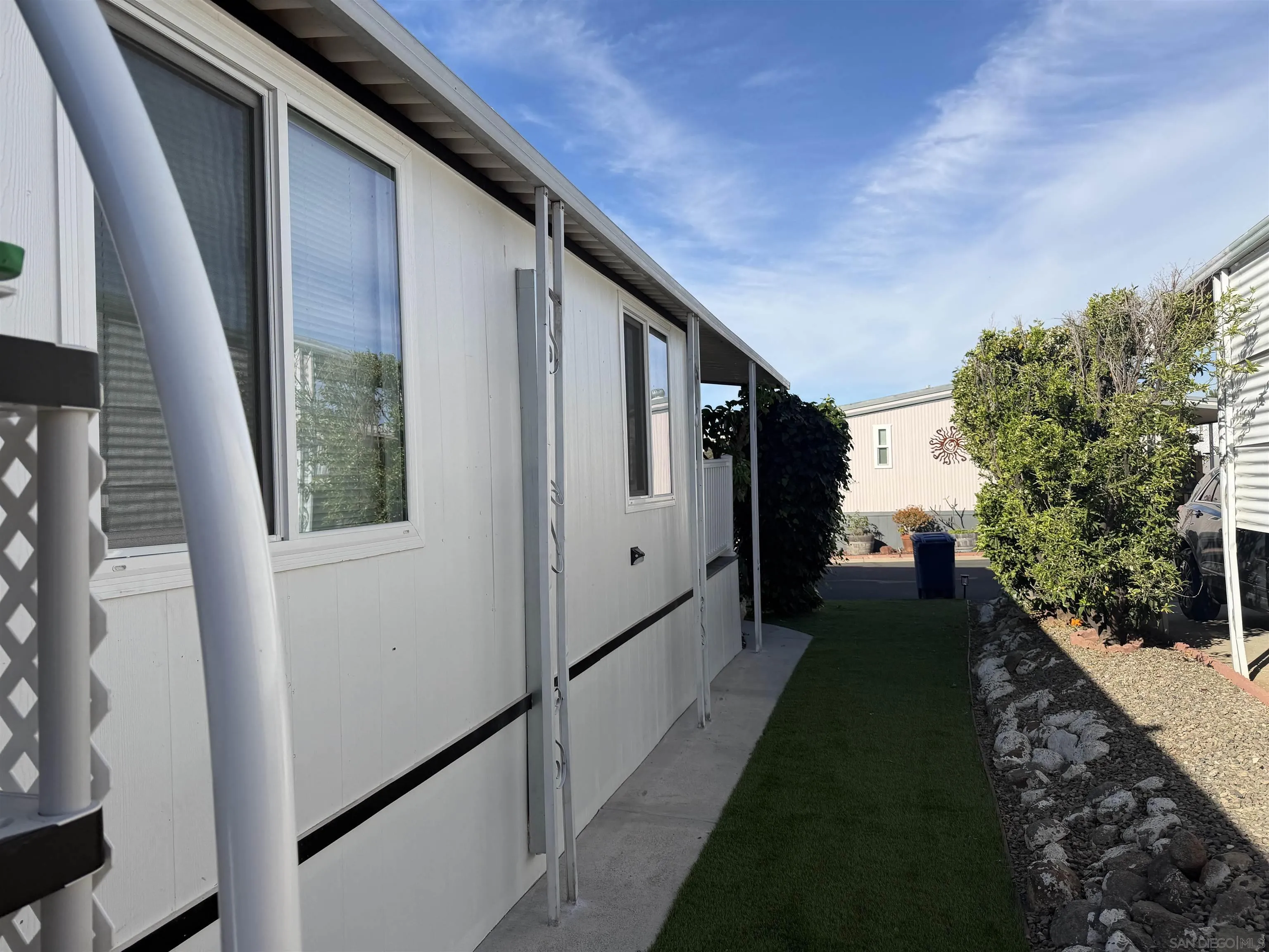 https://cdn.realtyfeed.com/cdn/127/260006050/2703a0af9b32f0477a995b8703af6a6b.webp