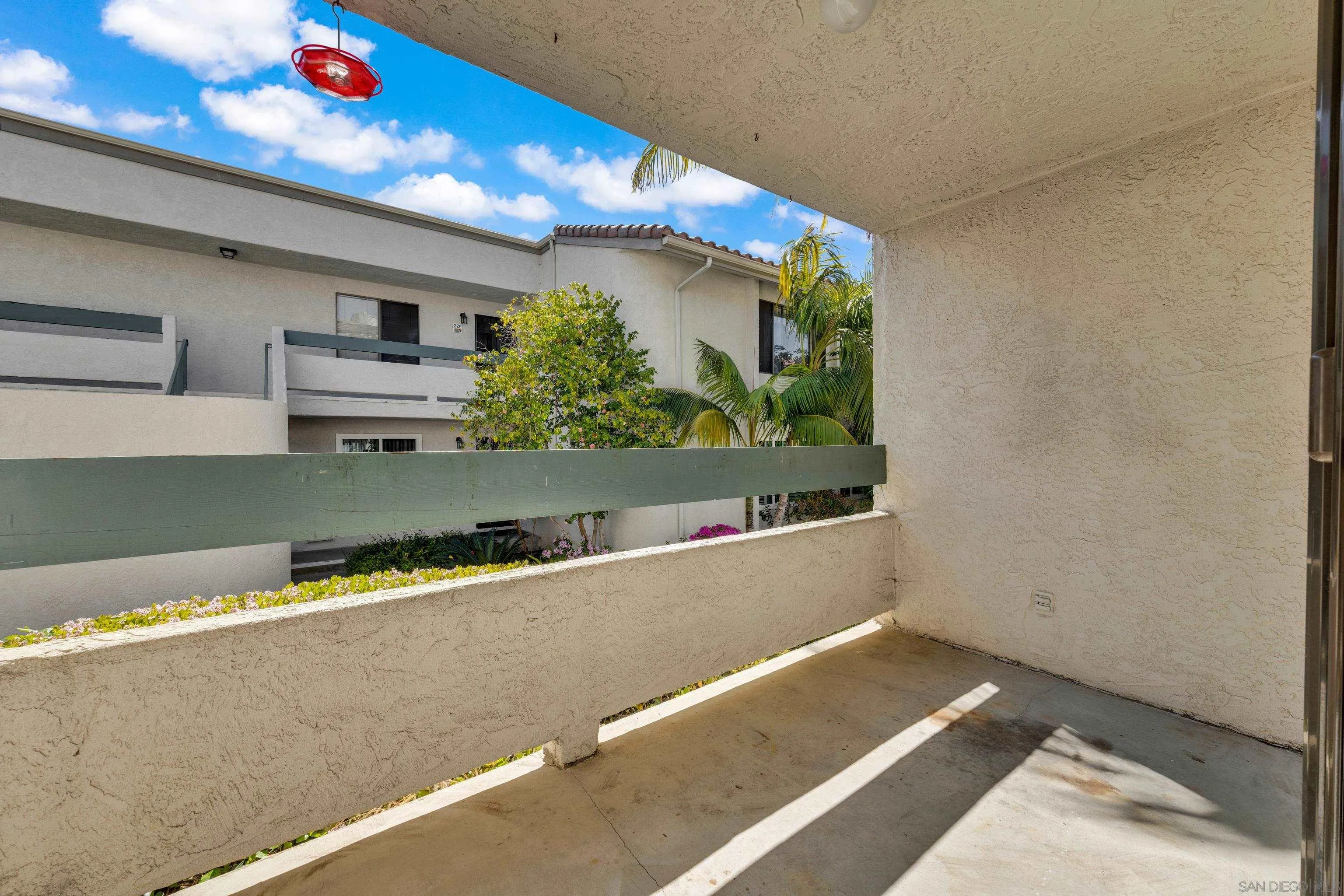 https://cdn.realtyfeed.com/cdn/127/260006054/22cb7ae3d50952c544b85b7485bbe55f.webp