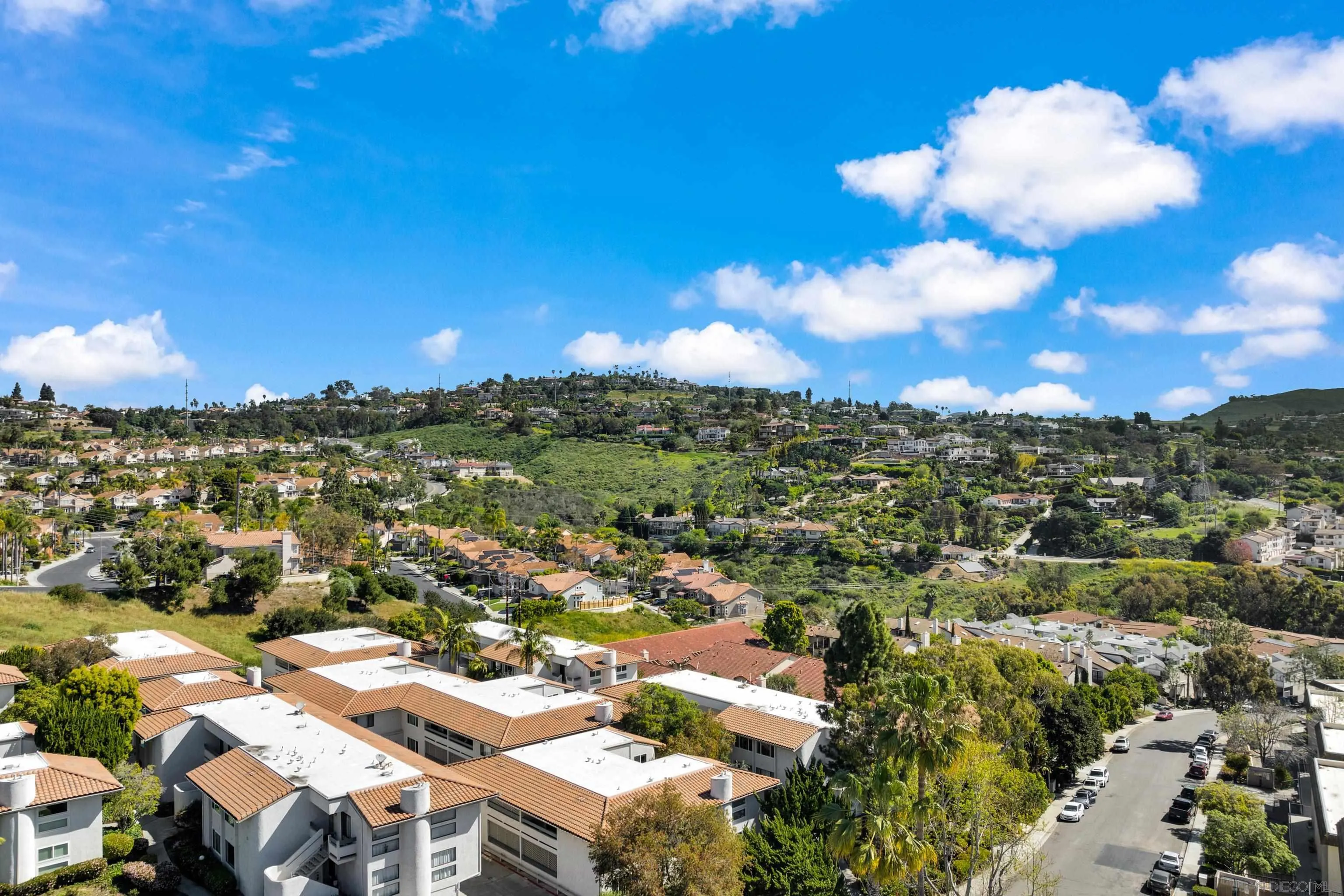 https://cdn.realtyfeed.com/cdn/127/260006054/3c937ede555ef0b1f30515de32449048.webp
