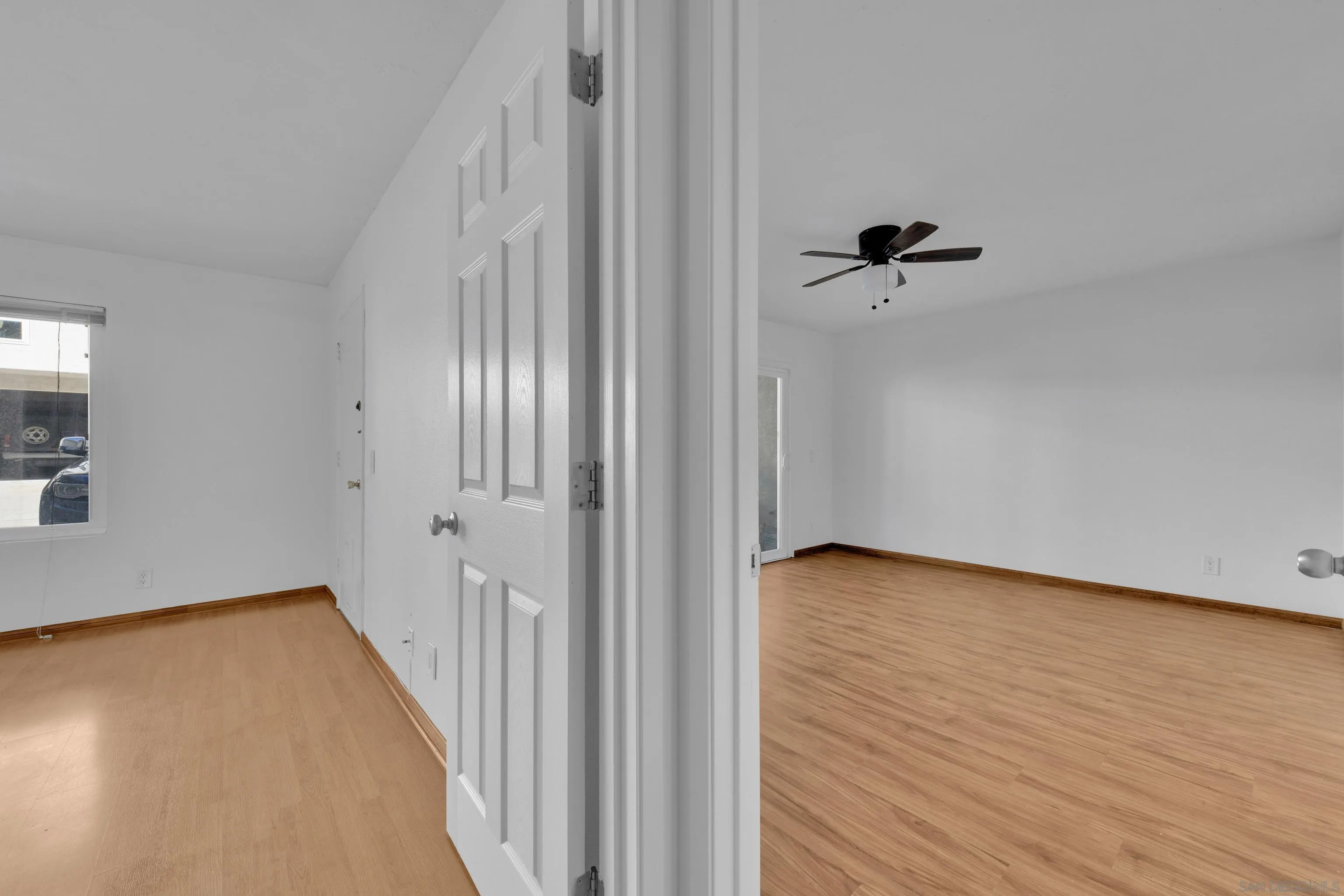https://cdn.realtyfeed.com/cdn/127/260006054/90985a9772d7d17bb17ab5a8e90f2ac7.webp