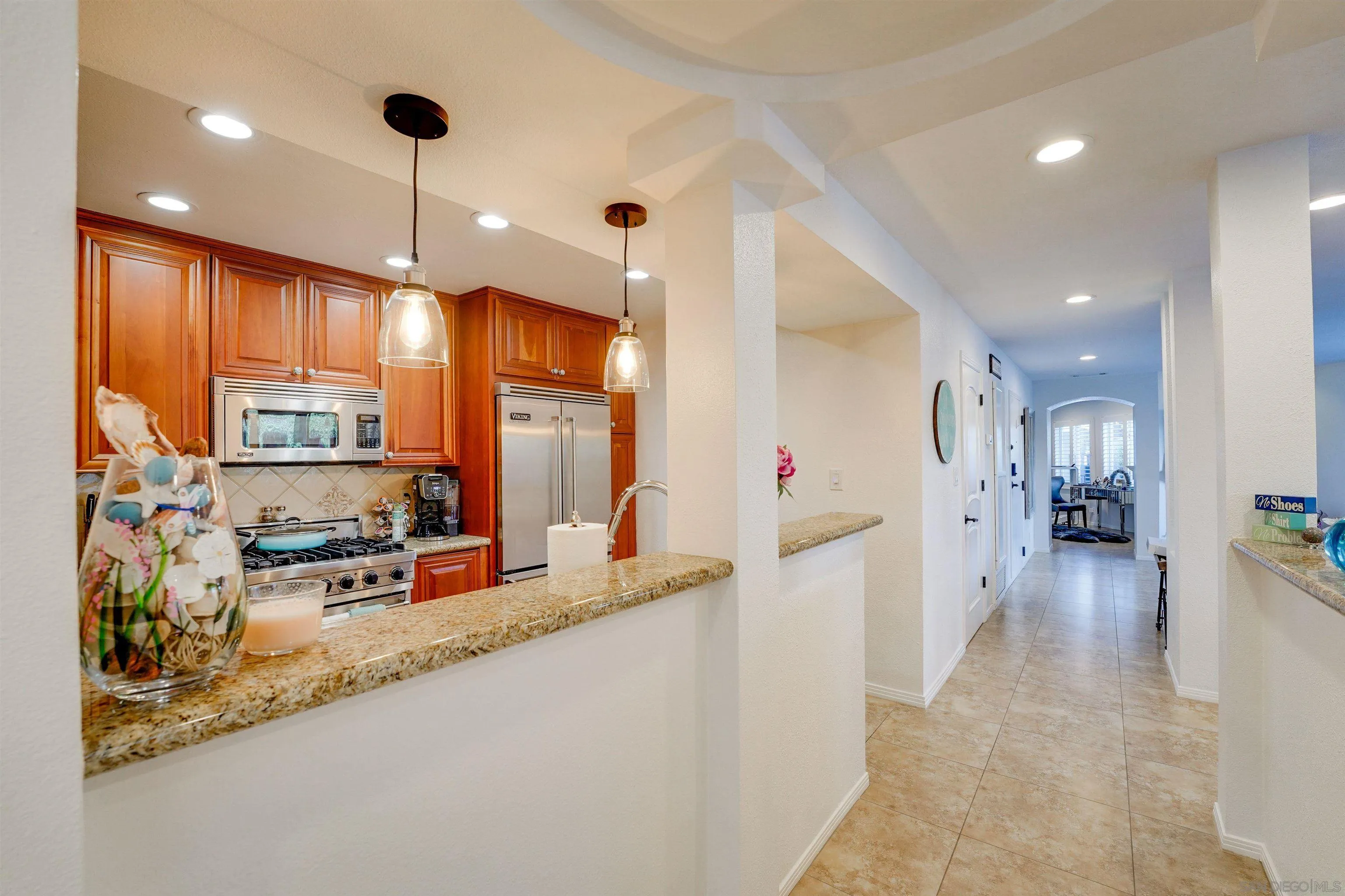 Photo #6: 260006055 Listing: Photo #6