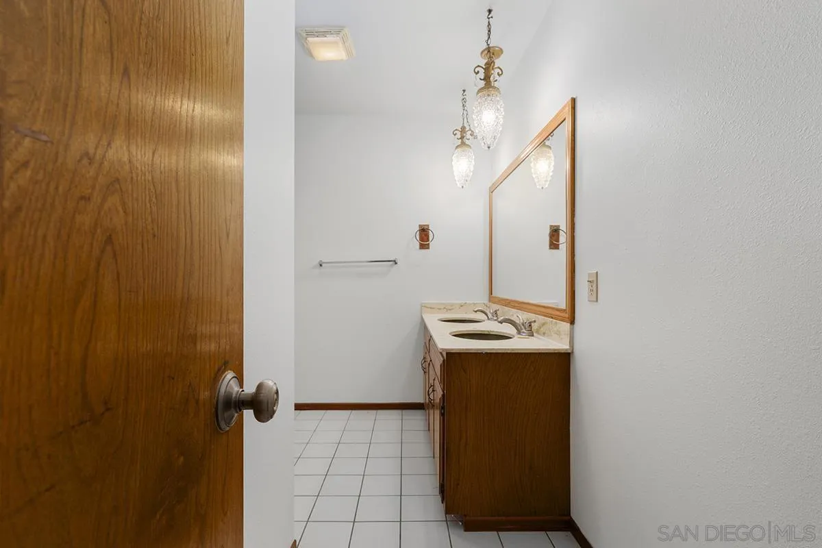 https://cdn.realtyfeed.com/cdn/127/260006056/90ea176aeff595747f5ea3a969740f63.webp