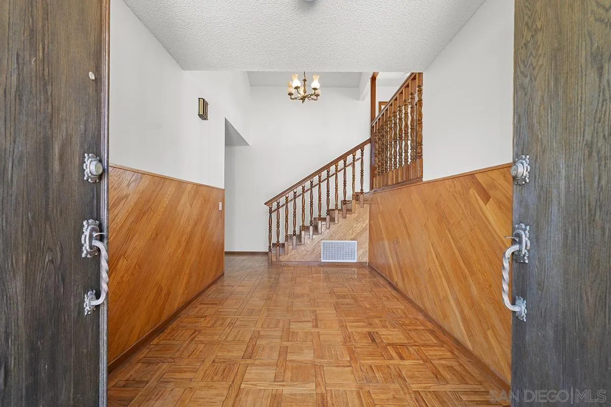 https://cdn.realtyfeed.com/cdn/127/260006056/c1f1c92a678dabeb315c84fcbda0aed7.webp