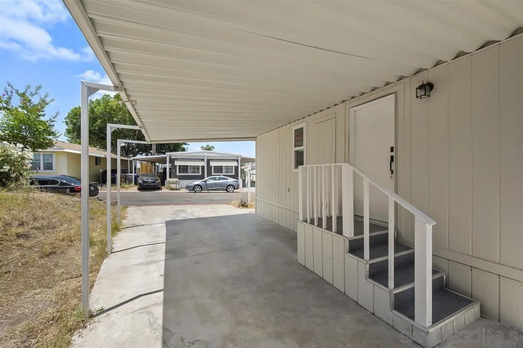 https://cdn.realtyfeed.com/cdn/127/260006057/d4c6a031584eb91d84404b744859f10c.webp
