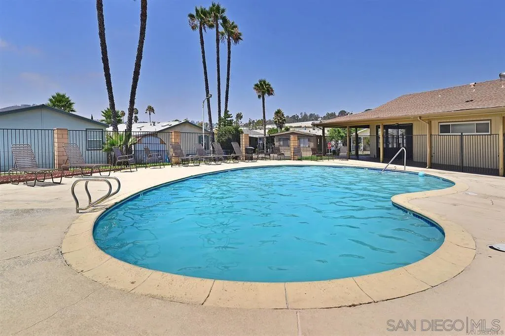 https://cdn.realtyfeed.com/cdn/127/260006057/e84bcf18d3312eb8171e03a2899a52fb.webp