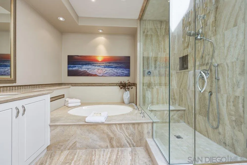 https://cdn.realtyfeed.com/cdn/127/260006062/97855fe1565f71a20f67b3c7b0fe27fa.webp