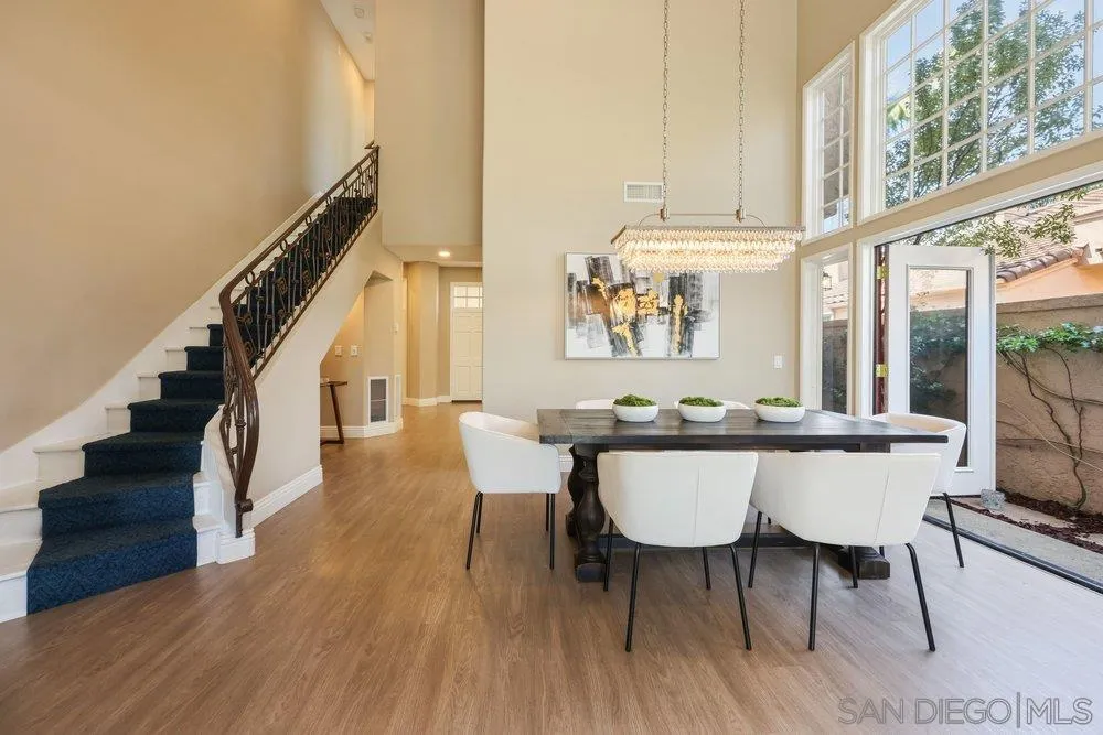 https://cdn.realtyfeed.com/cdn/127/260006062/bb3286b79cfebbff114cfe0792564115.webp