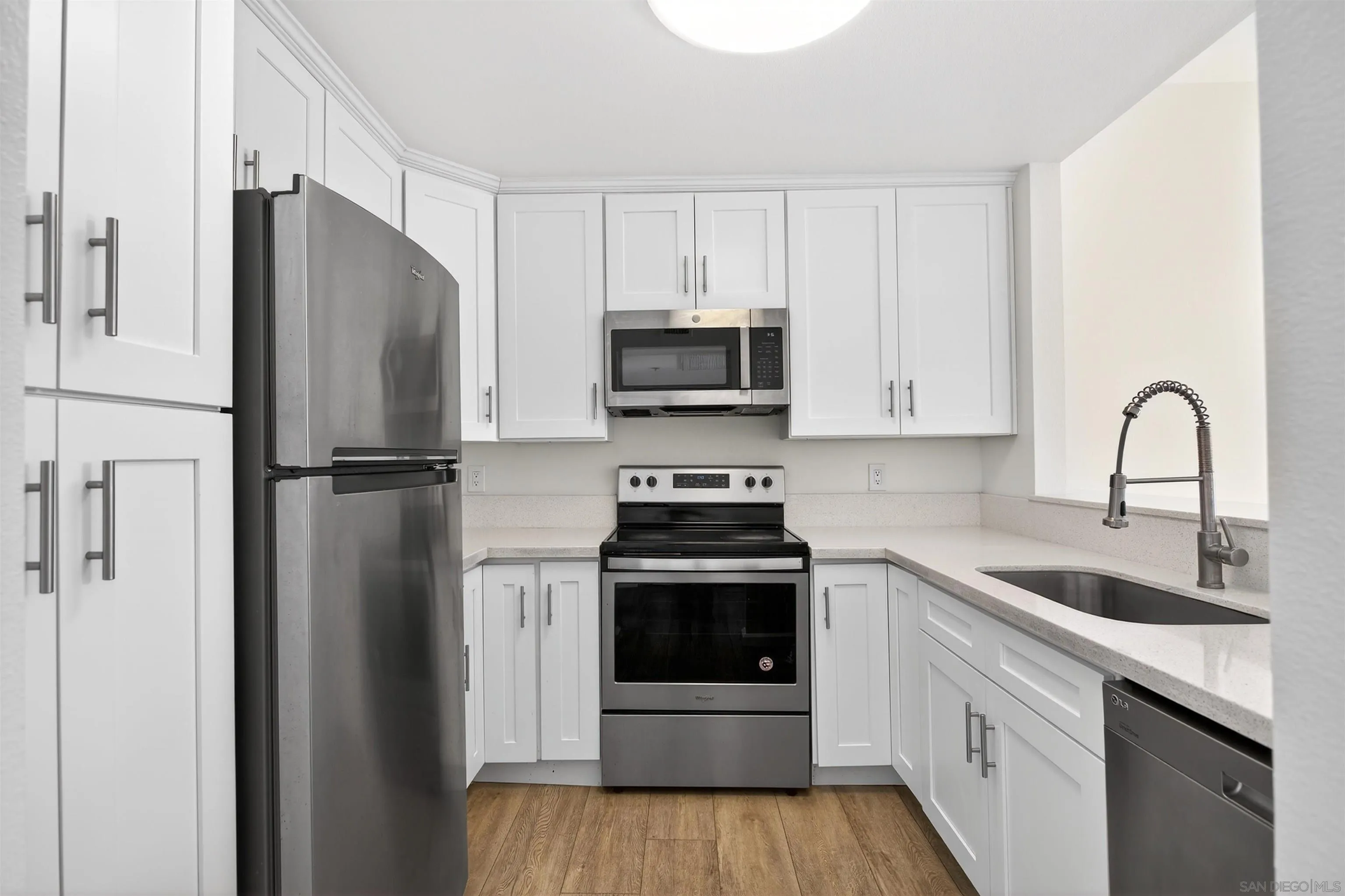 https://cdn.realtyfeed.com/cdn/127/260006067/5536d6bda8ab22dc33884504a803bec4.webp