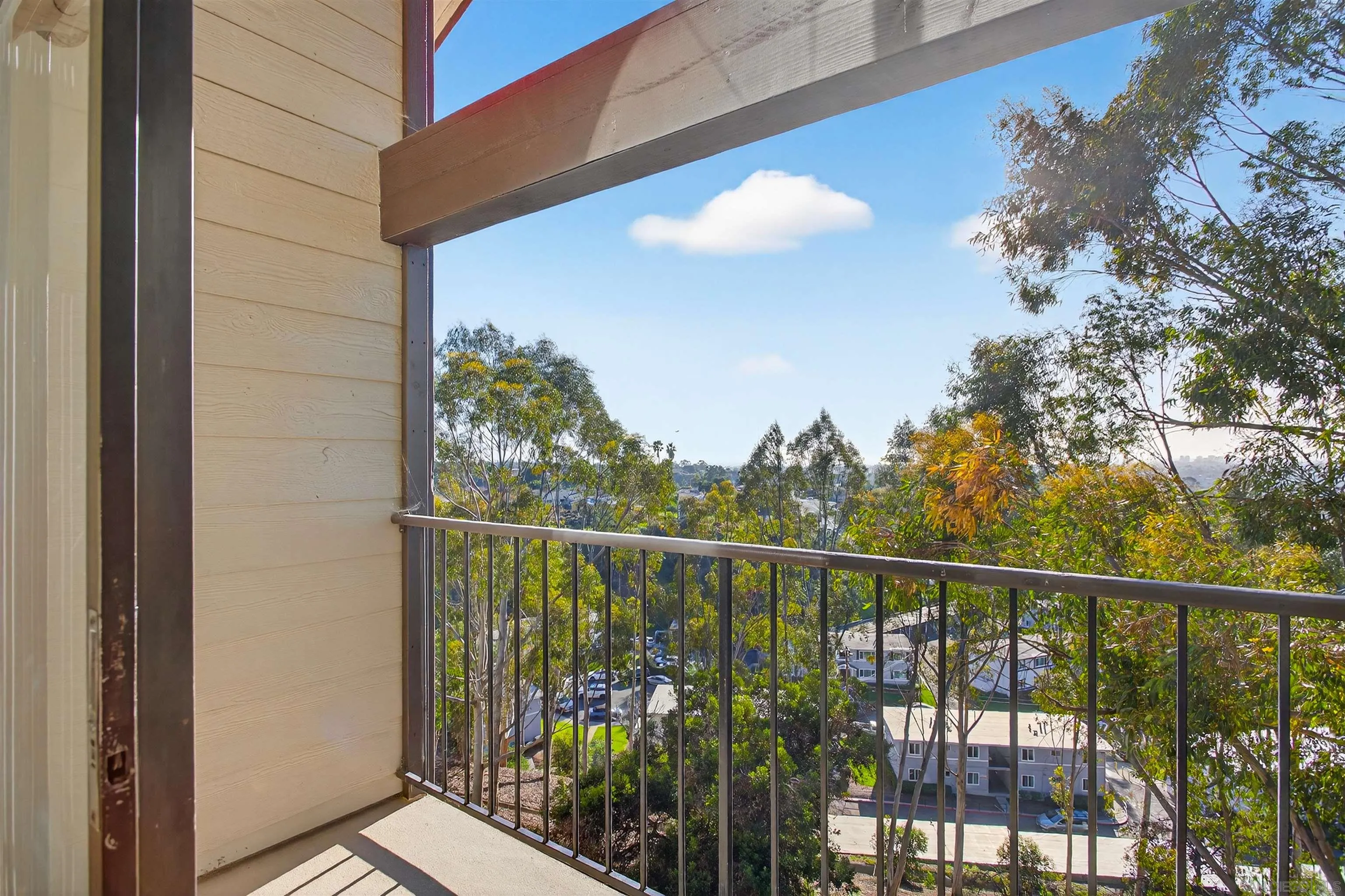https://cdn.realtyfeed.com/cdn/127/260006067/8af0d623239a0e92c02b9eabb14bf278.webp