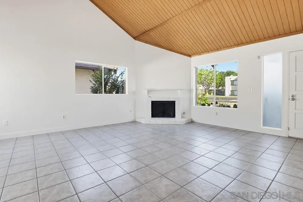 Photo #7: 260006077 Listing: Photo #7