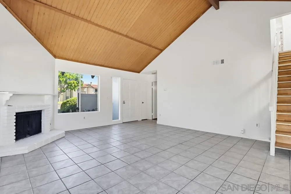 Photo #8: 260006077 Listing: Photo #8