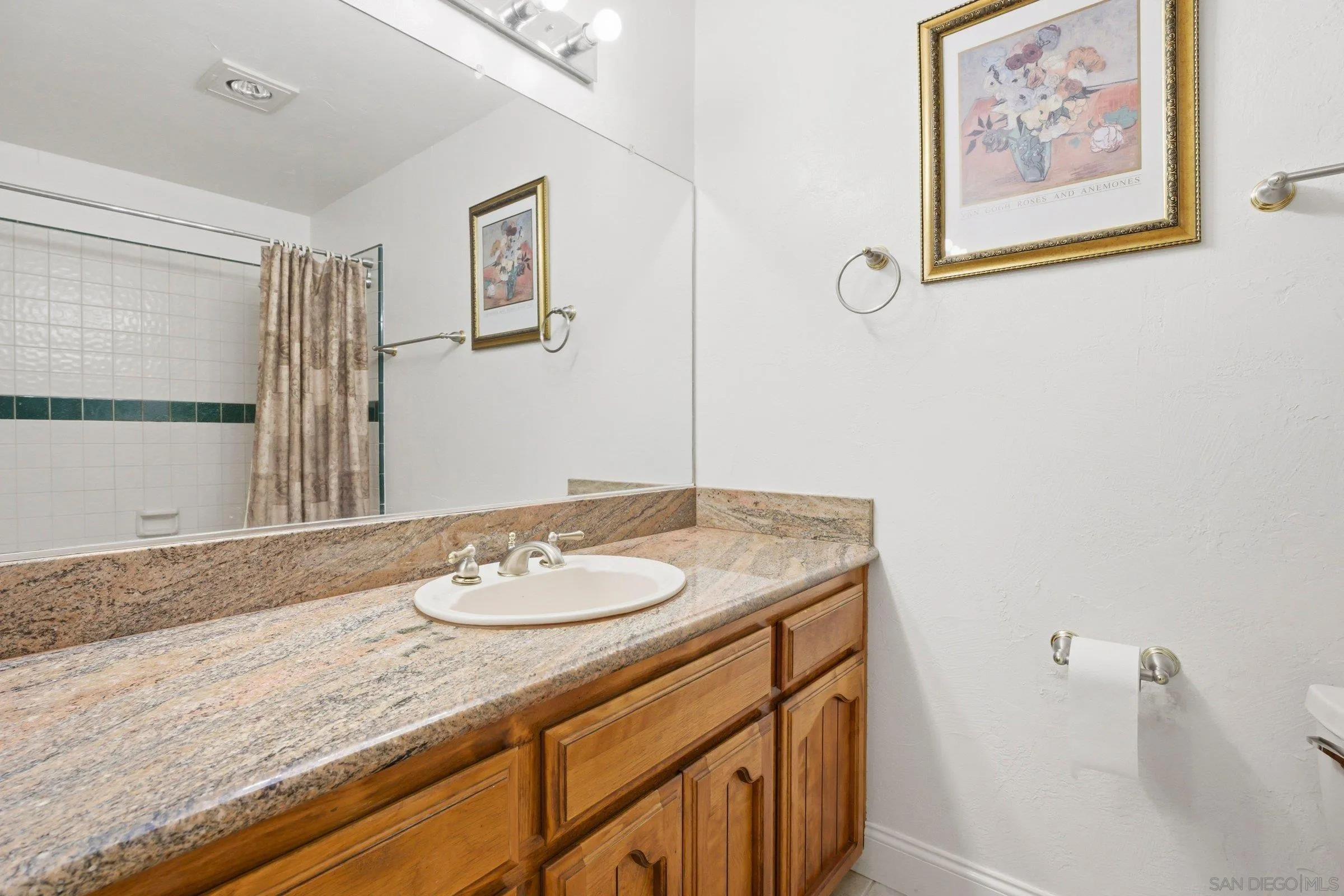https://cdn.realtyfeed.com/cdn/127/260006078/e4b2576316b071e429aadd1352d6c13e.webp
