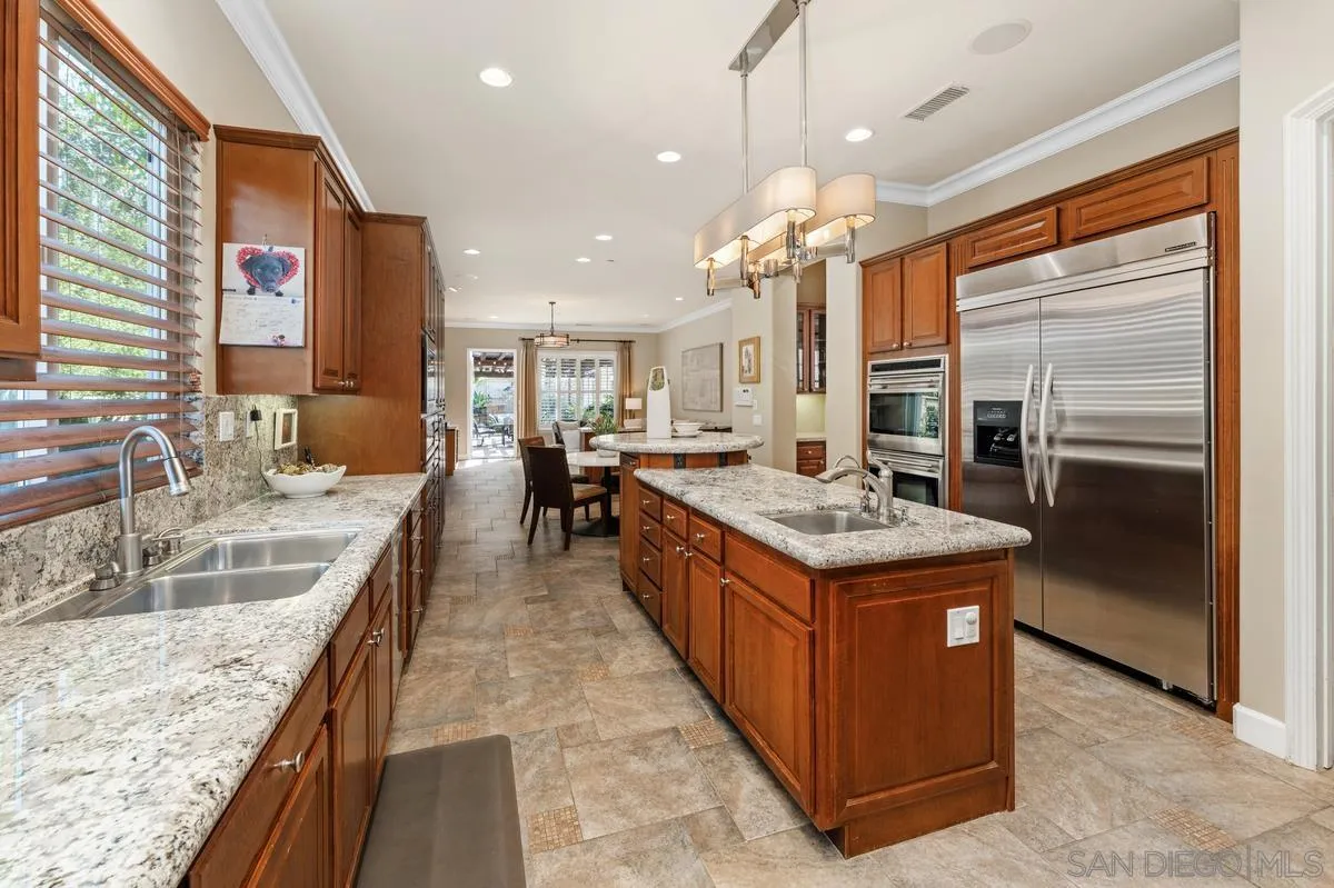 https://cdn.realtyfeed.com/cdn/127/260006080/e42503a3e0362781962587729acab6b0.webp