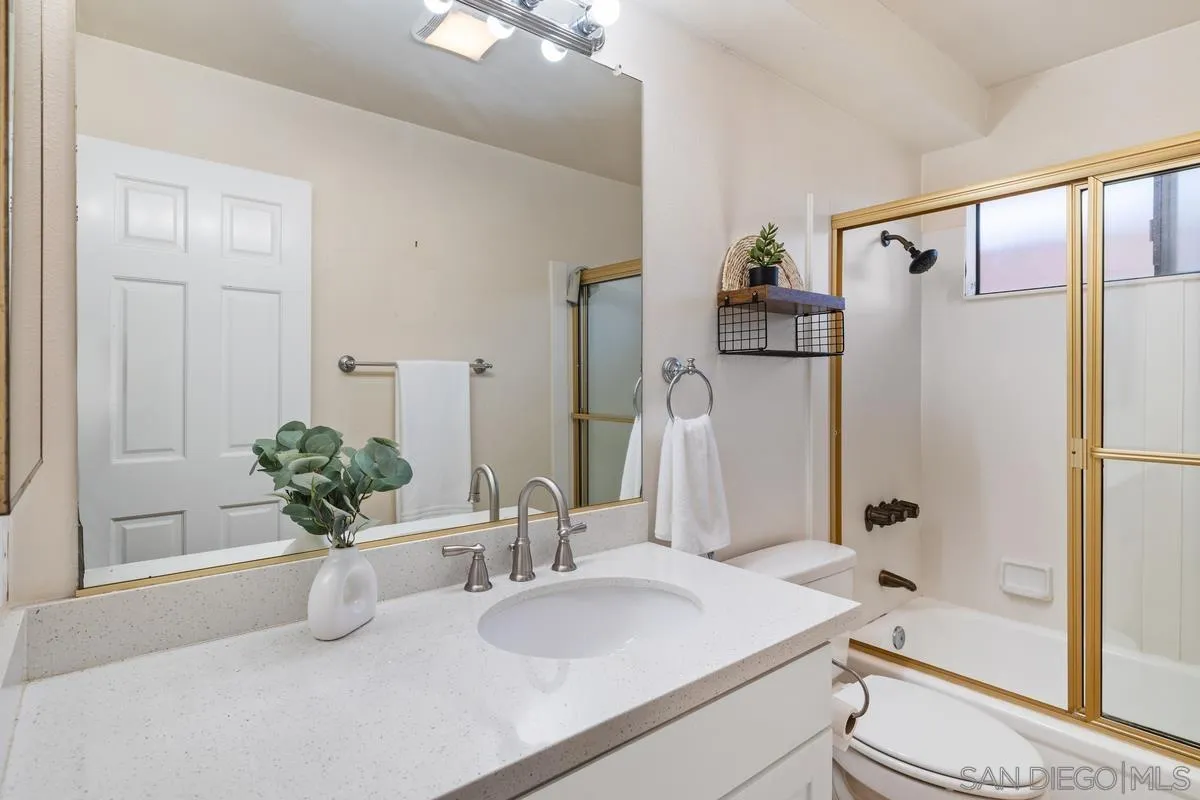 Photo #35: 260006087 Listing: Photo #35