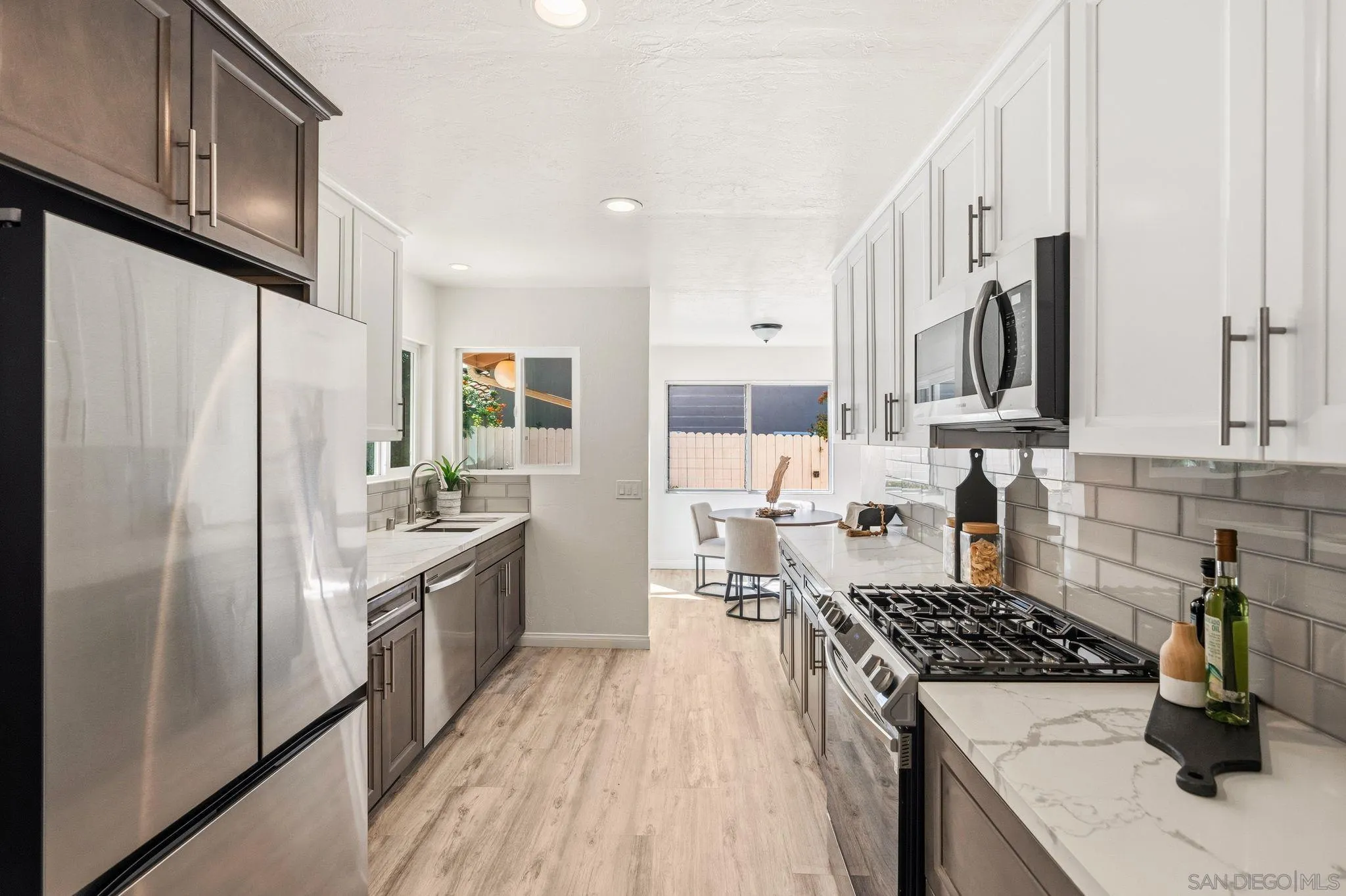 https://cdn.realtyfeed.com/cdn/127/260006088/3b5bcabb4ac47ceb907629fc37b9555c.webp