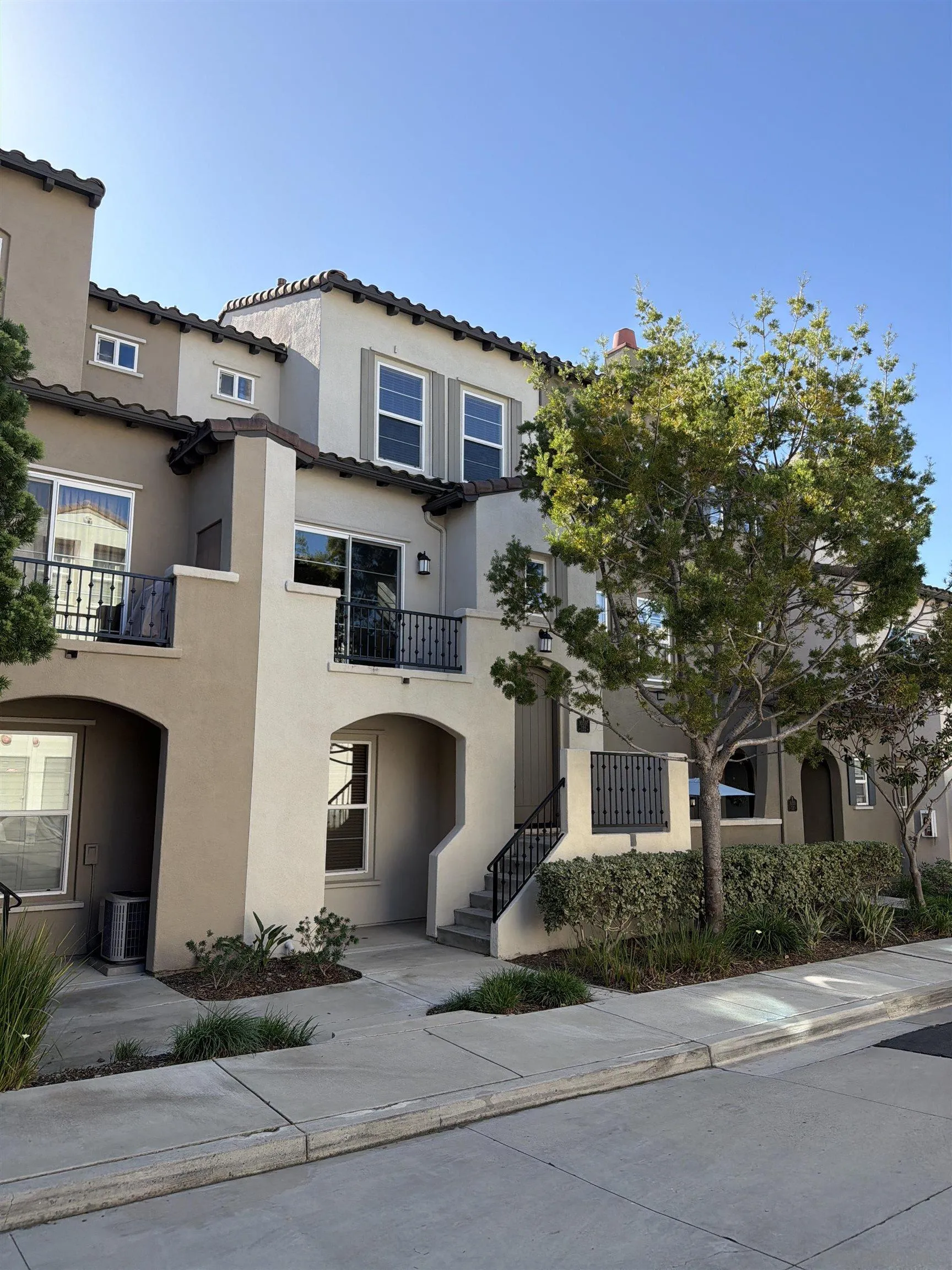 Featured listings
