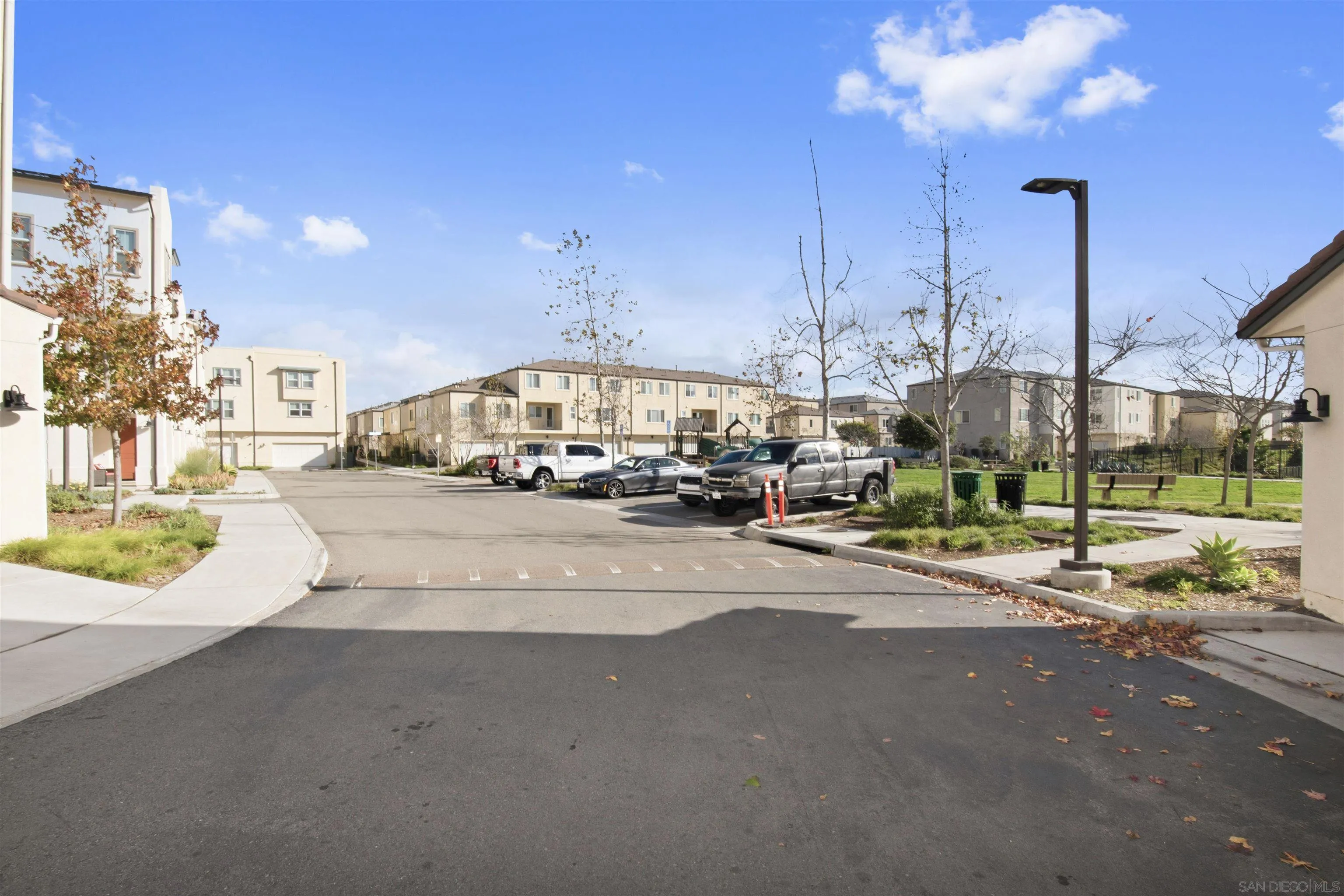 https://cdn.realtyfeed.com/cdn/127/260006095/87fc29c078339432215a5e77b093373d.webp