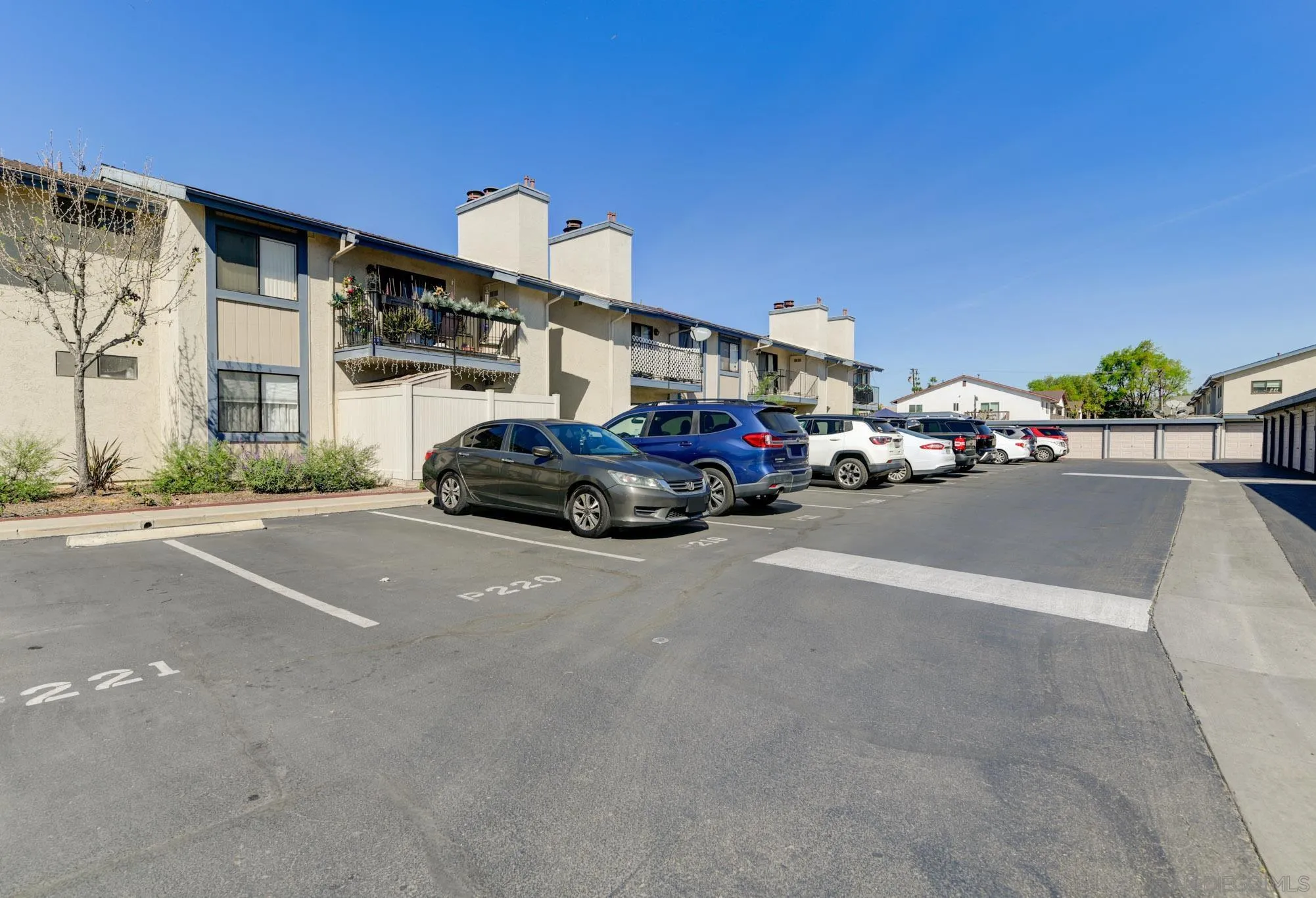 Photo #25: 260006101 Listing: Photo #25