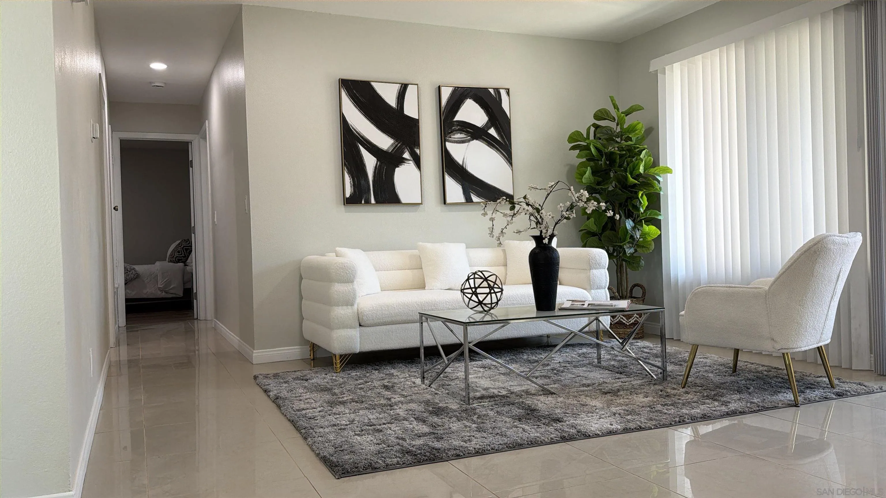 Photo #1: 260006102 Listing: Photo #1
