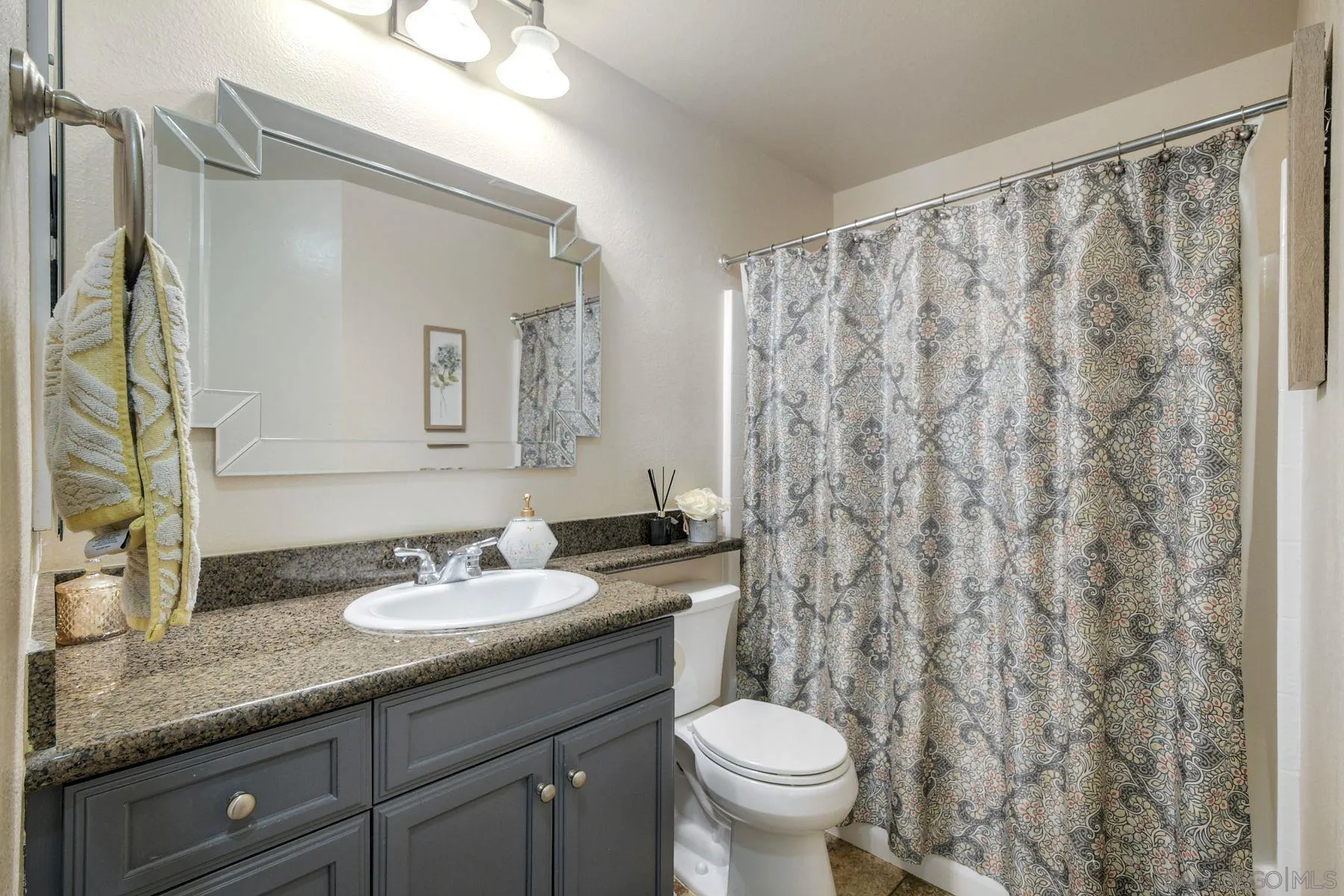 Photo #15: 260006117 Listing: Photo #15