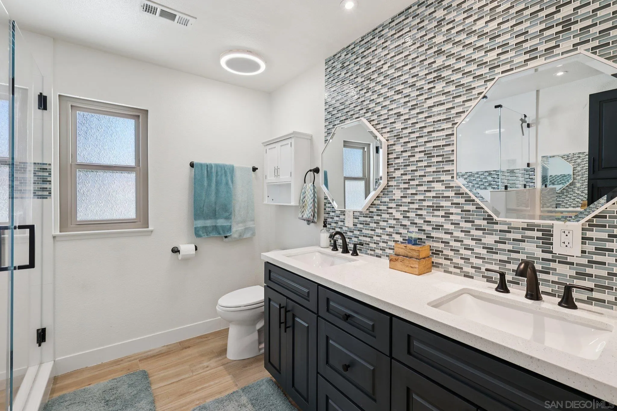https://cdn.realtyfeed.com/cdn/127/260006118/140ec0f193405097409f29ce9b8711af.webp