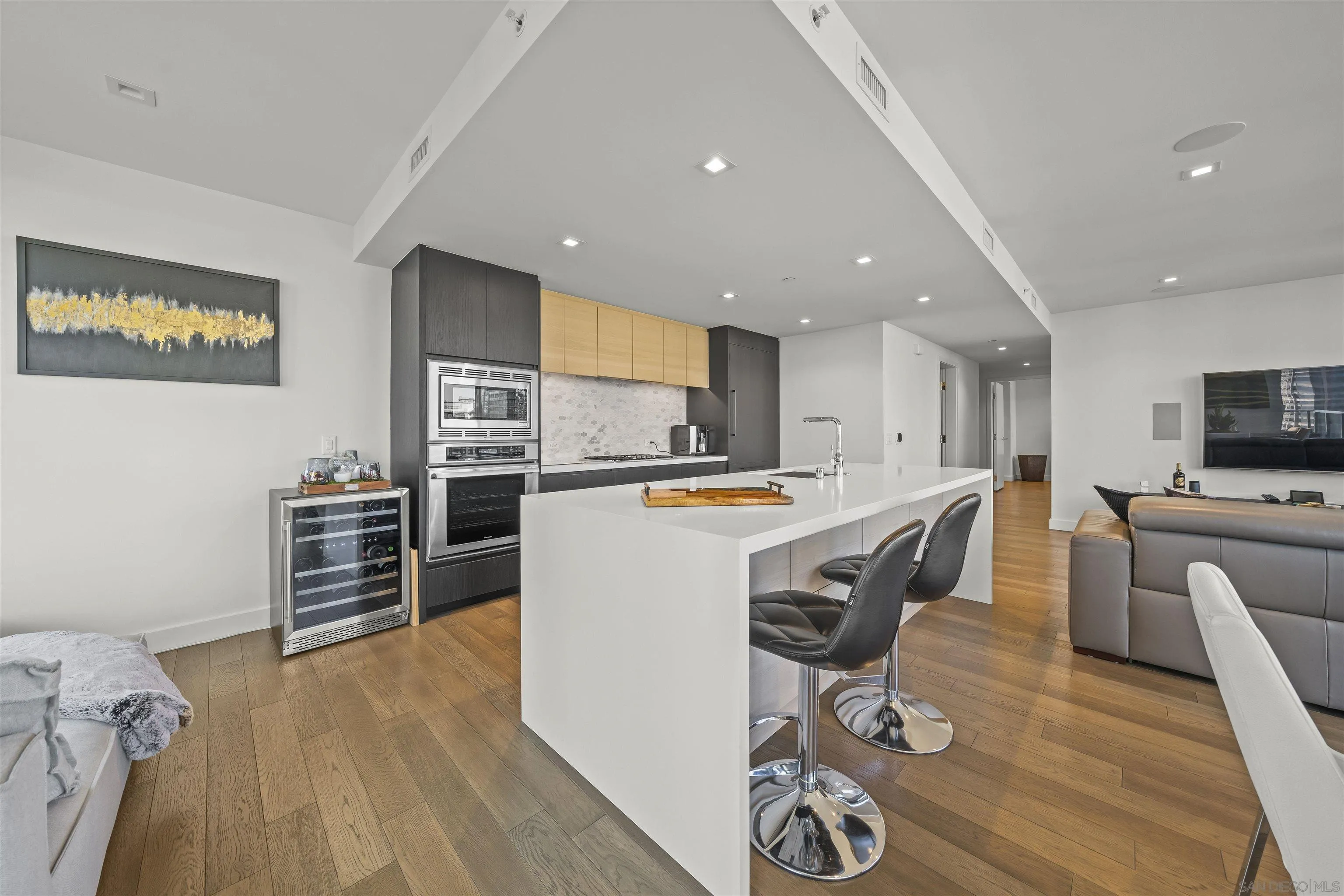 Photo #15: 260006121 Listing: Photo #15