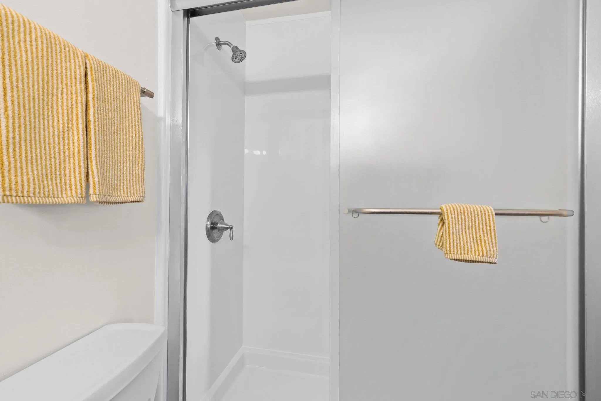 Photo #21: 260006122 Listing: Photo #21