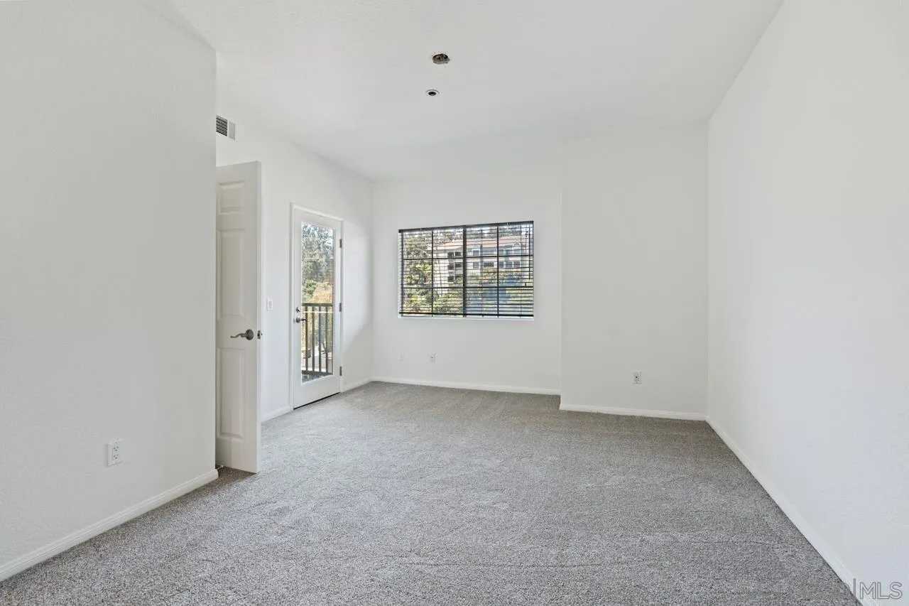 Photo #7: 260006125 Listing: Photo #7